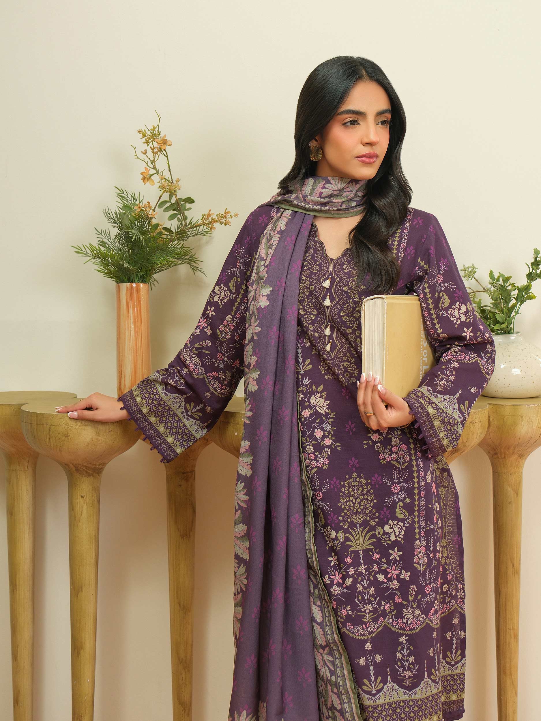 Limelight  U4576SU-3PC-610 Printed Winter Collection 2025 - Image 2