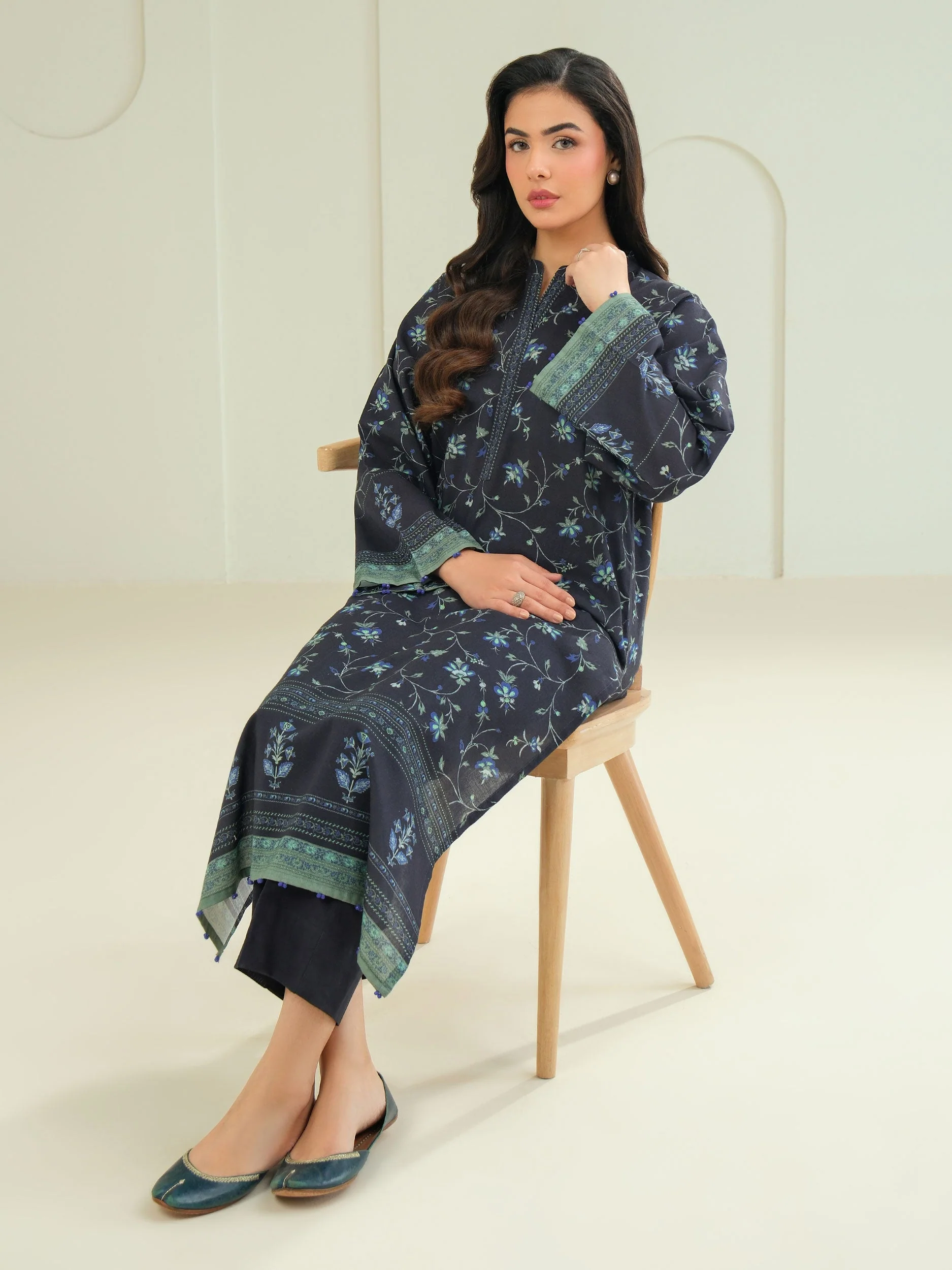 Limelight  U4617SH-SSH-143 Printed Winter Collection 2025 - Image 2