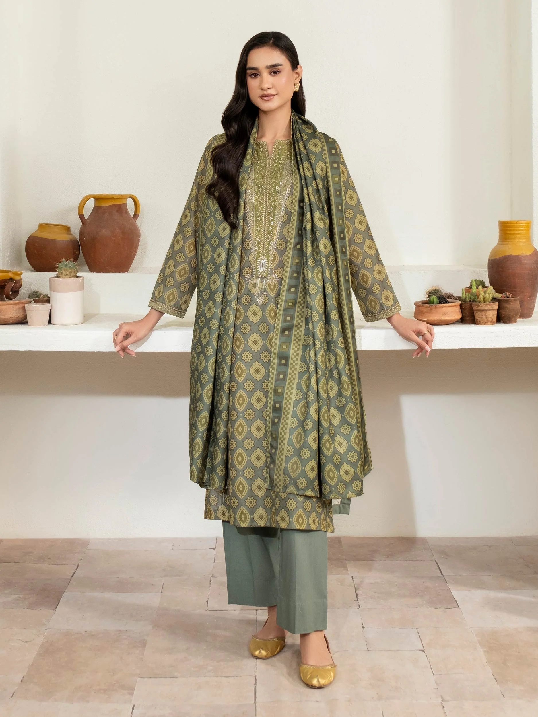 Limelight U4622SU-3PC-227 Winter Embroiderd Collection 2025 - Image 2