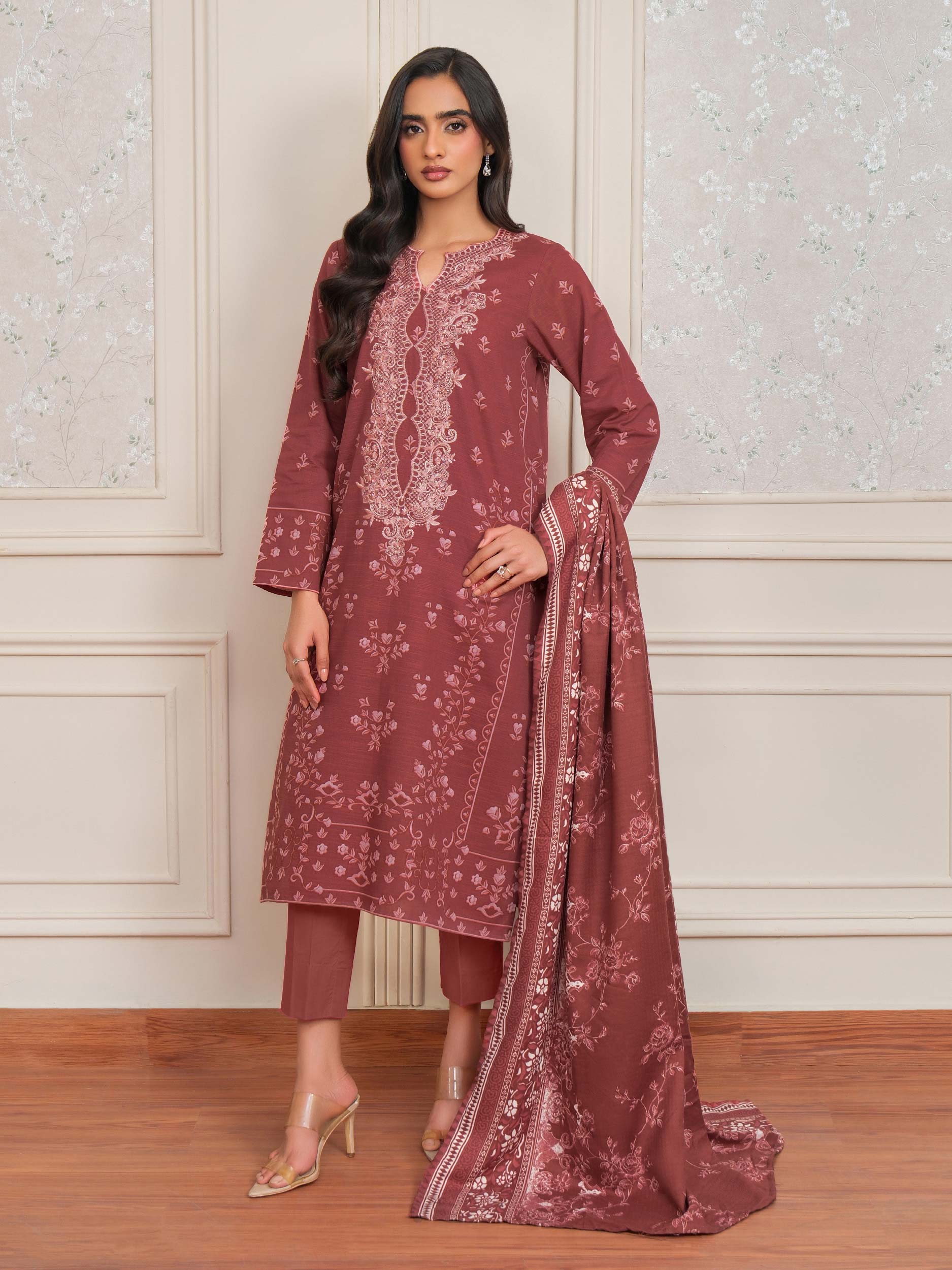 Limelight U4624SU-3PC-425 Winter Embroiderd Collection 2025