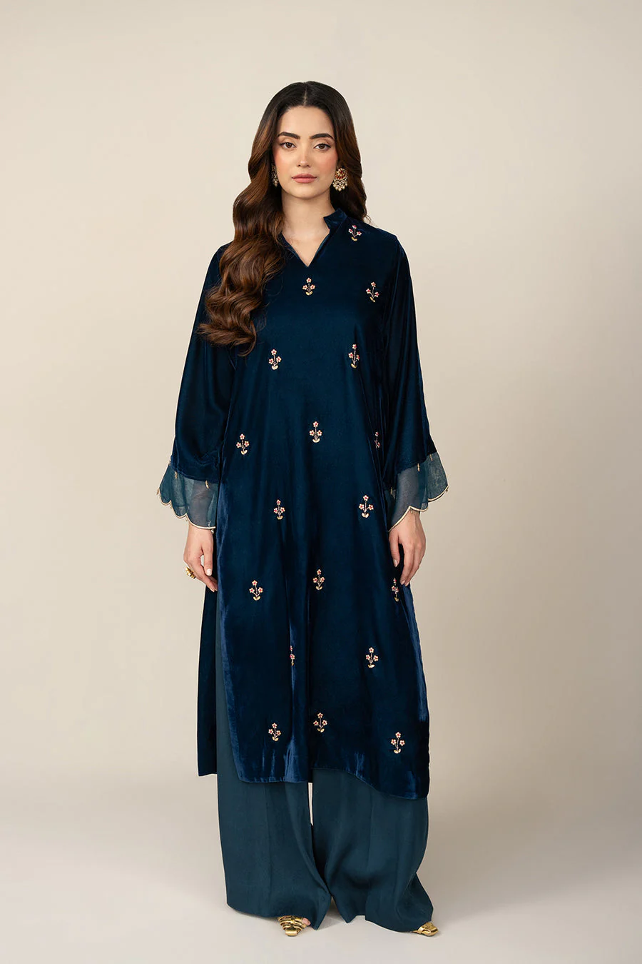 Lulusar Barhai Long The Festive Form 2025