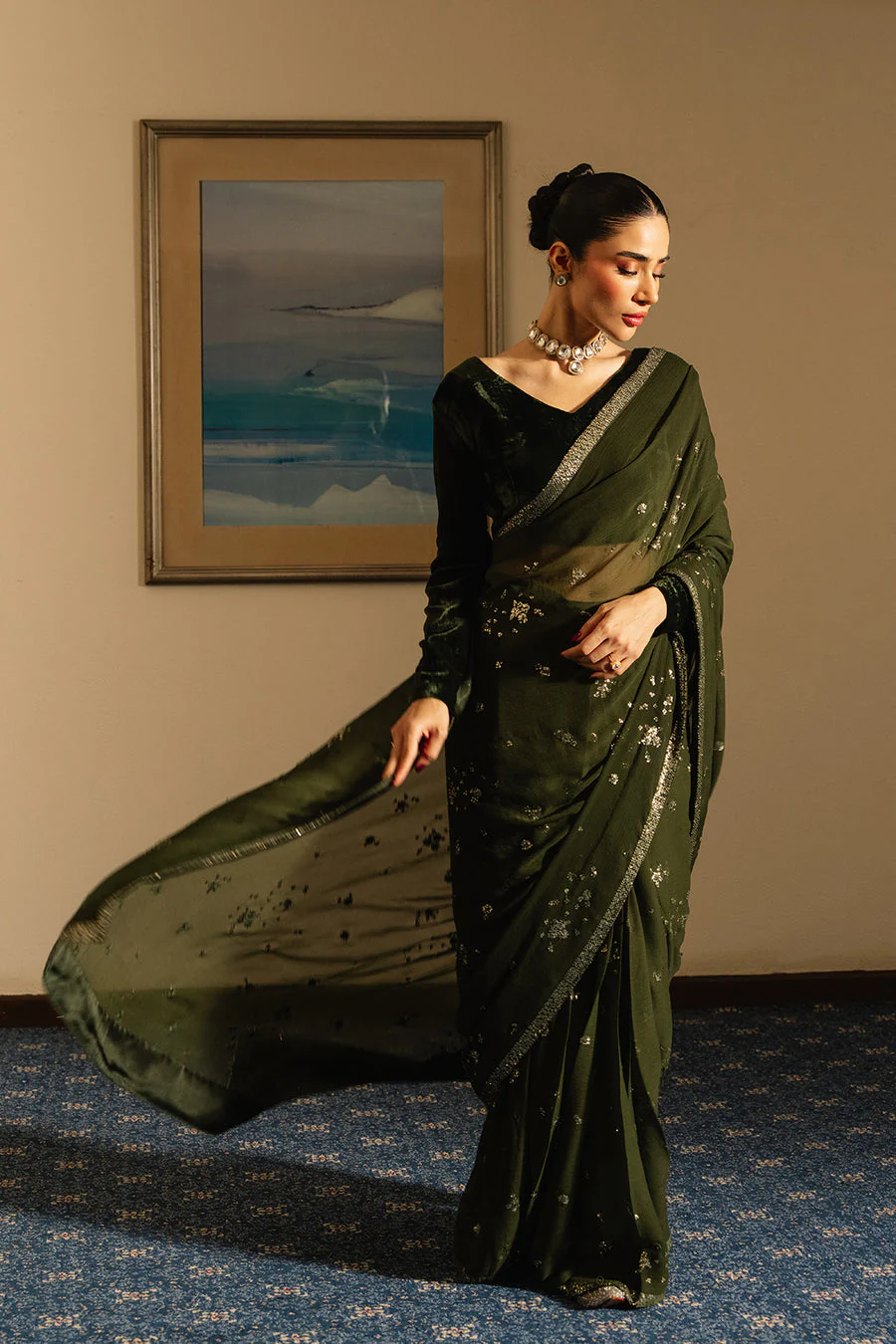 Lulusar Sobaeel Crop Top Saree 2Pcs Velvet Dusk By Morich 2025