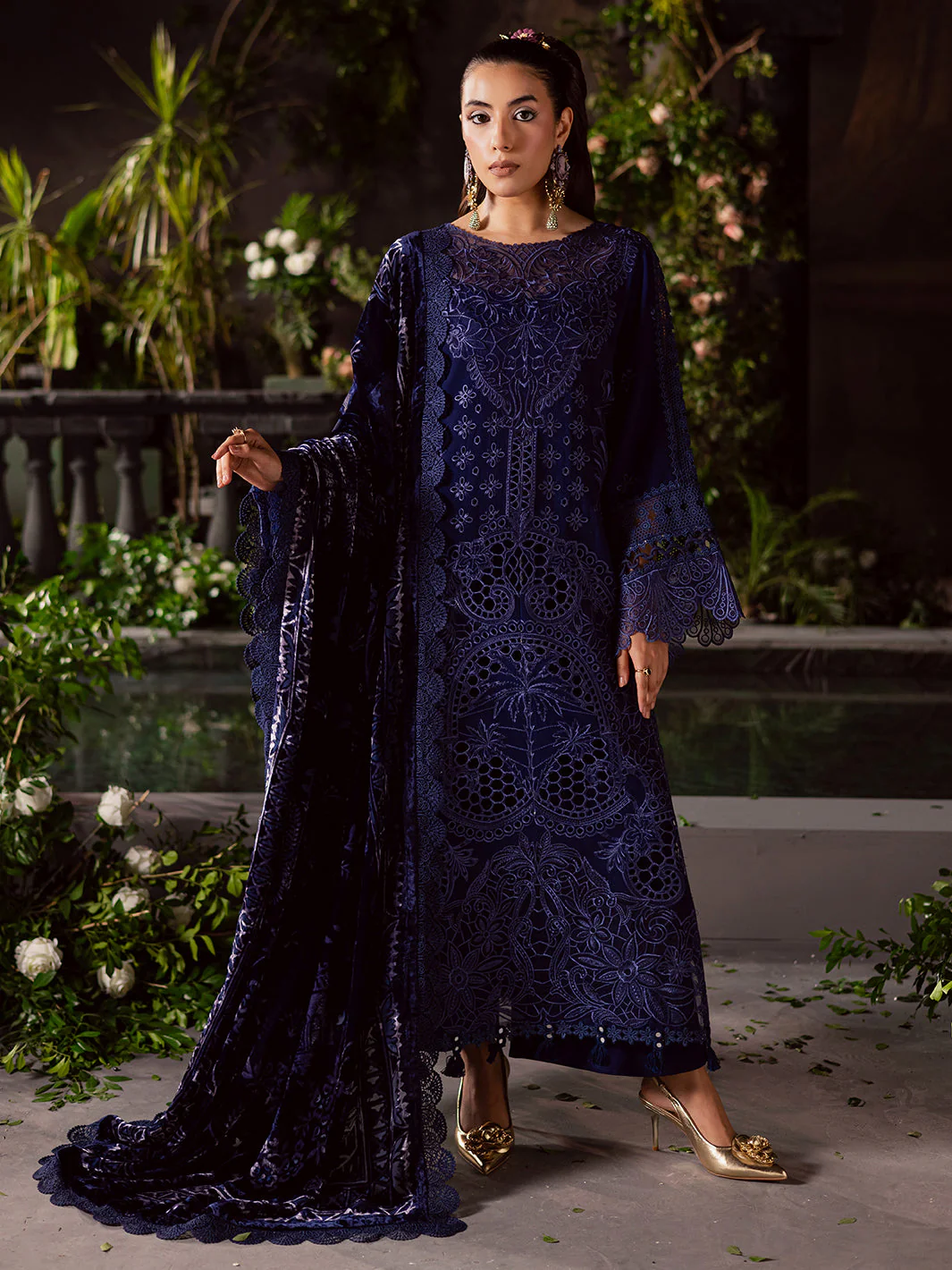 Mahnur CK-004 | 3 PC Kotrai Winter Collection 2025