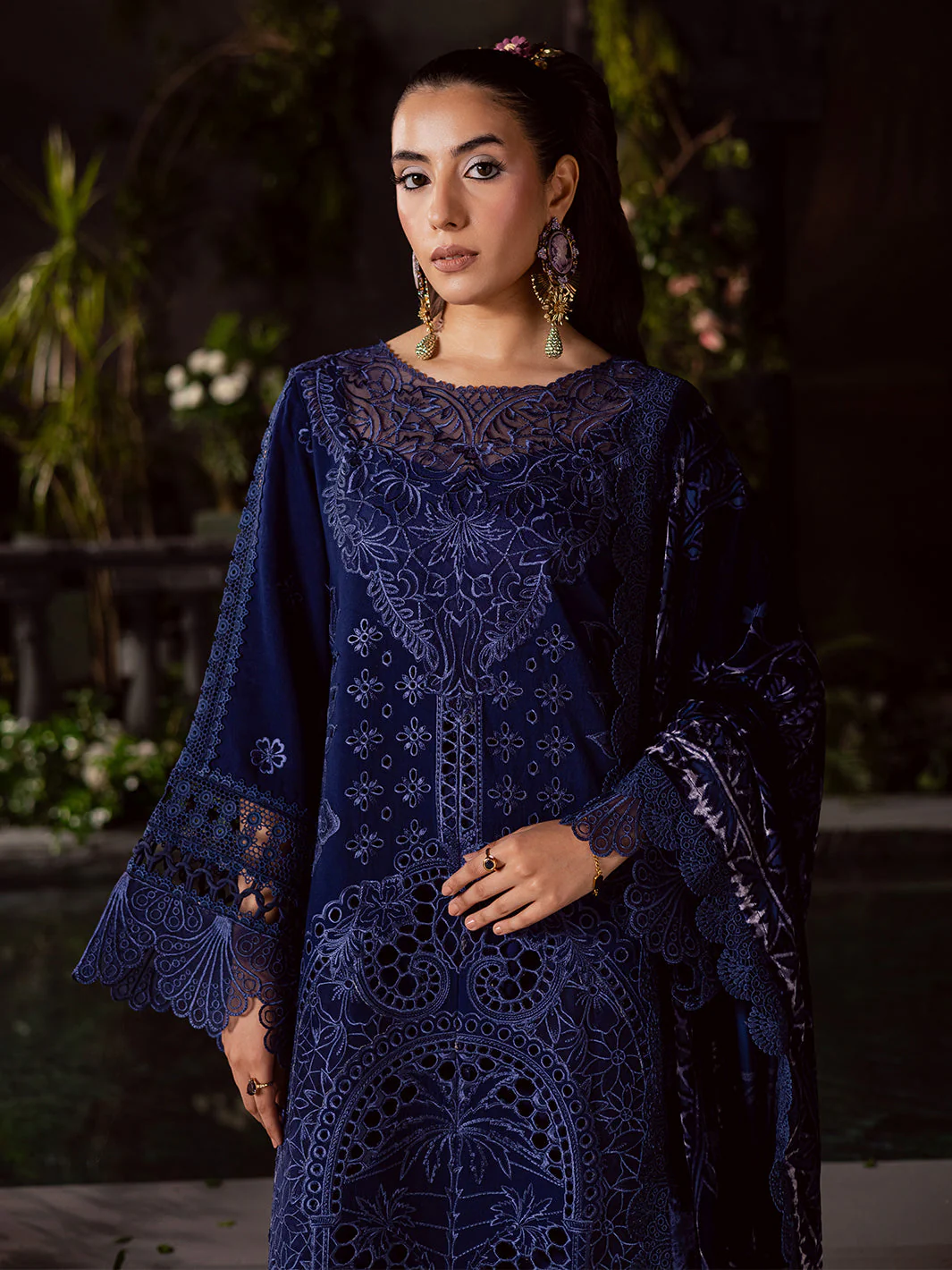 Mahnur CK-004 | 3 PC Kotrai Winter Collection 2025 - Image 2
