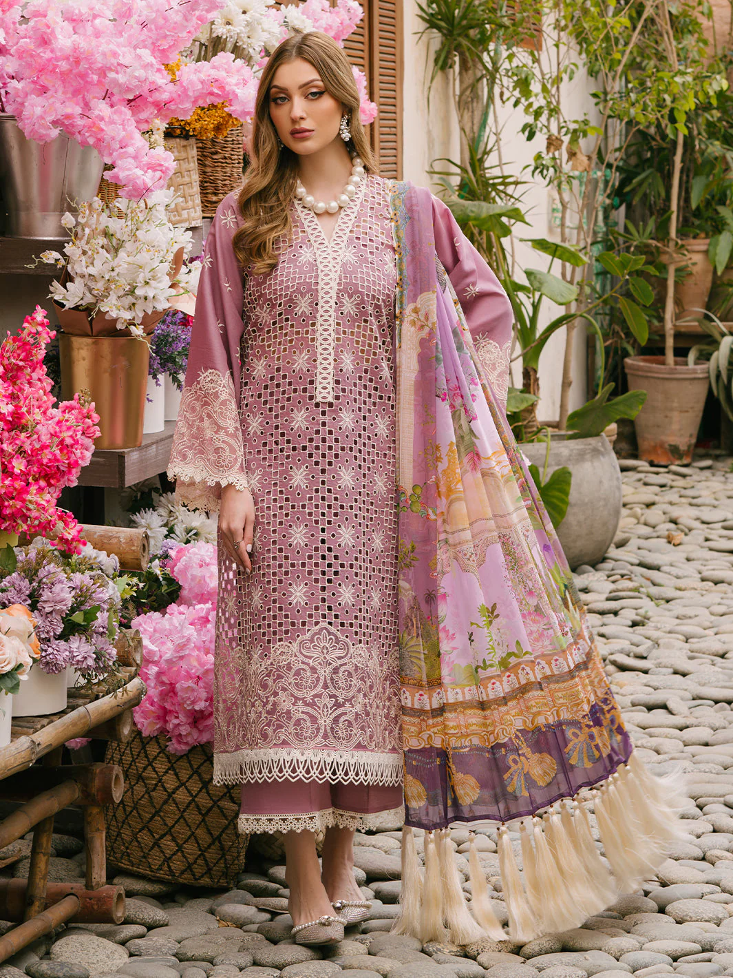 Mahnur Ella Mahrukh Eid Edit 2024 - Image 2
