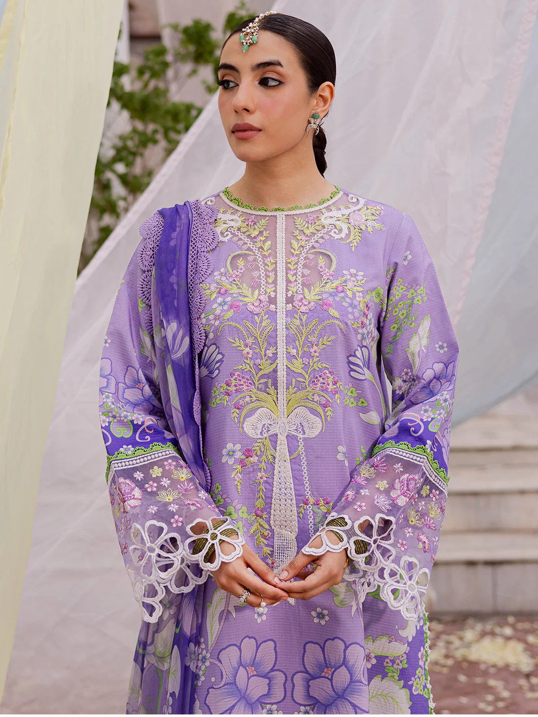 Mahnur  G - 07 | 3 PC VISCOSE Winter Collection 2025 - Image 2
