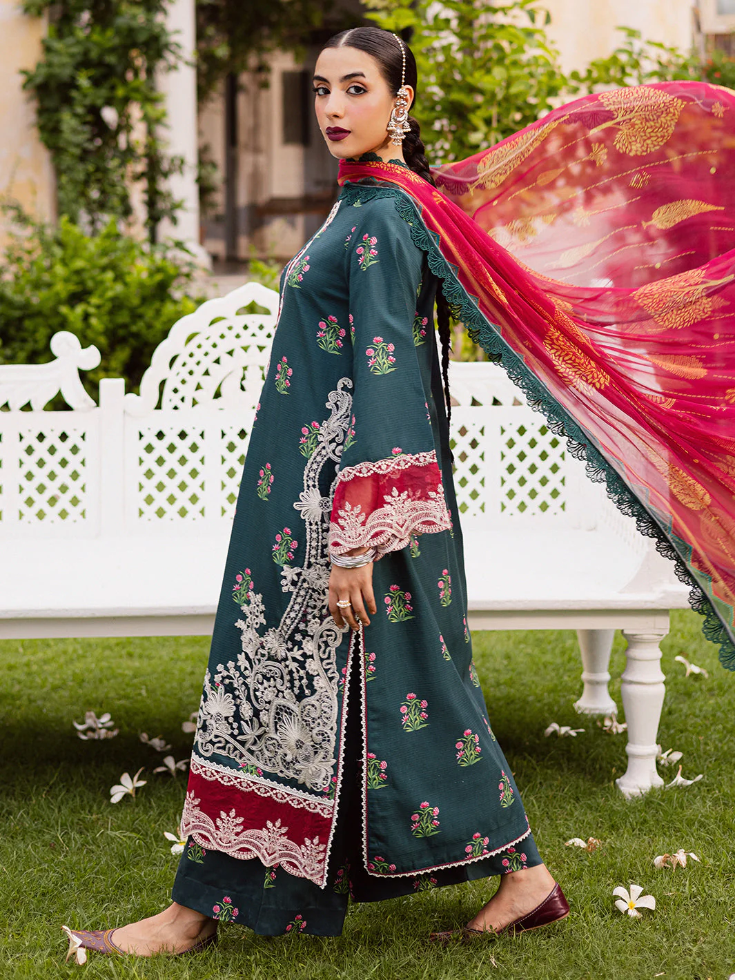 Mahnur  G - 08 | 3 PC VISCOSE Winter Collection 2025 - Image 2