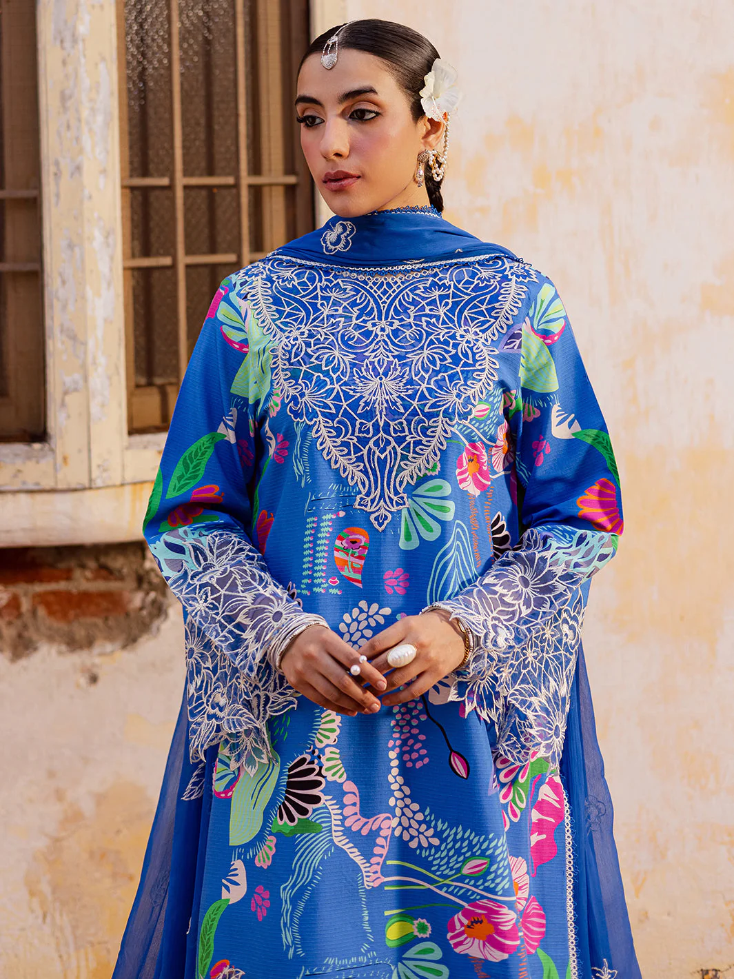 Mahnur  G - 10 | 3 PC VISCOSE Winter Collection 2025 - Image 2