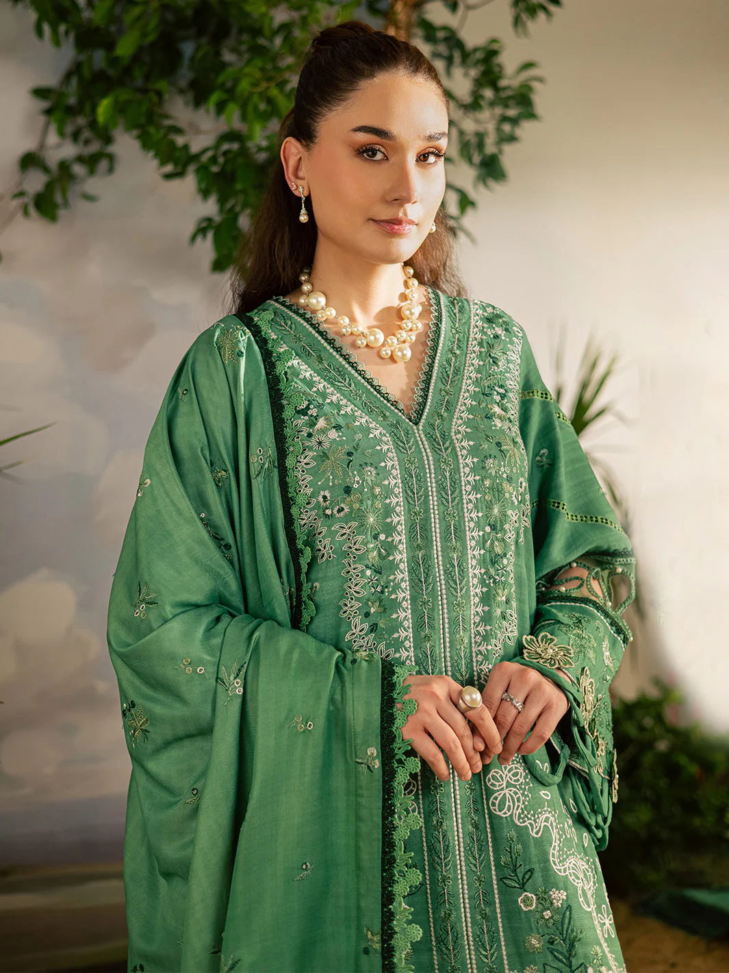 Mahnur K - 05 | 3 PC LINEN Winter Collection 2025 - Image 2