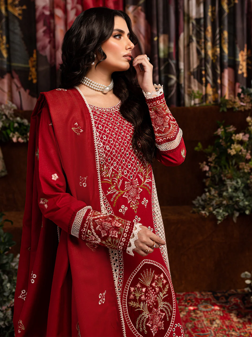 Mahnur Lillian Veronica Luxury Karandi 2024 - Image 2