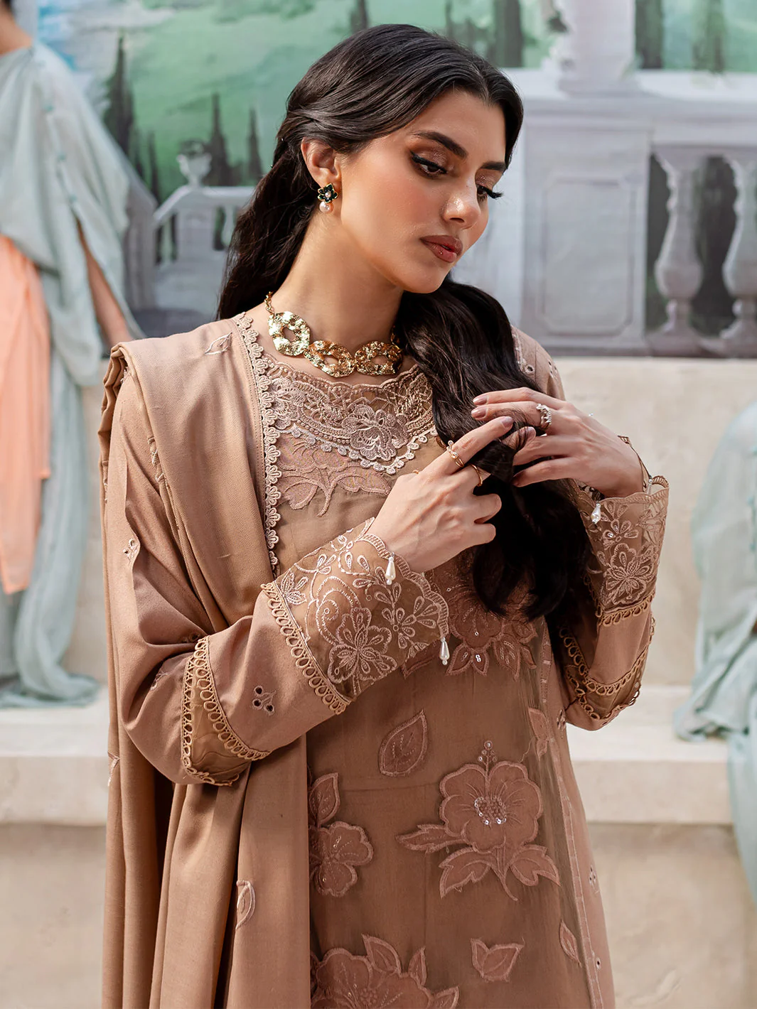 Mahnur Penelope Veronica Luxury Karandi 2024 - Image 2