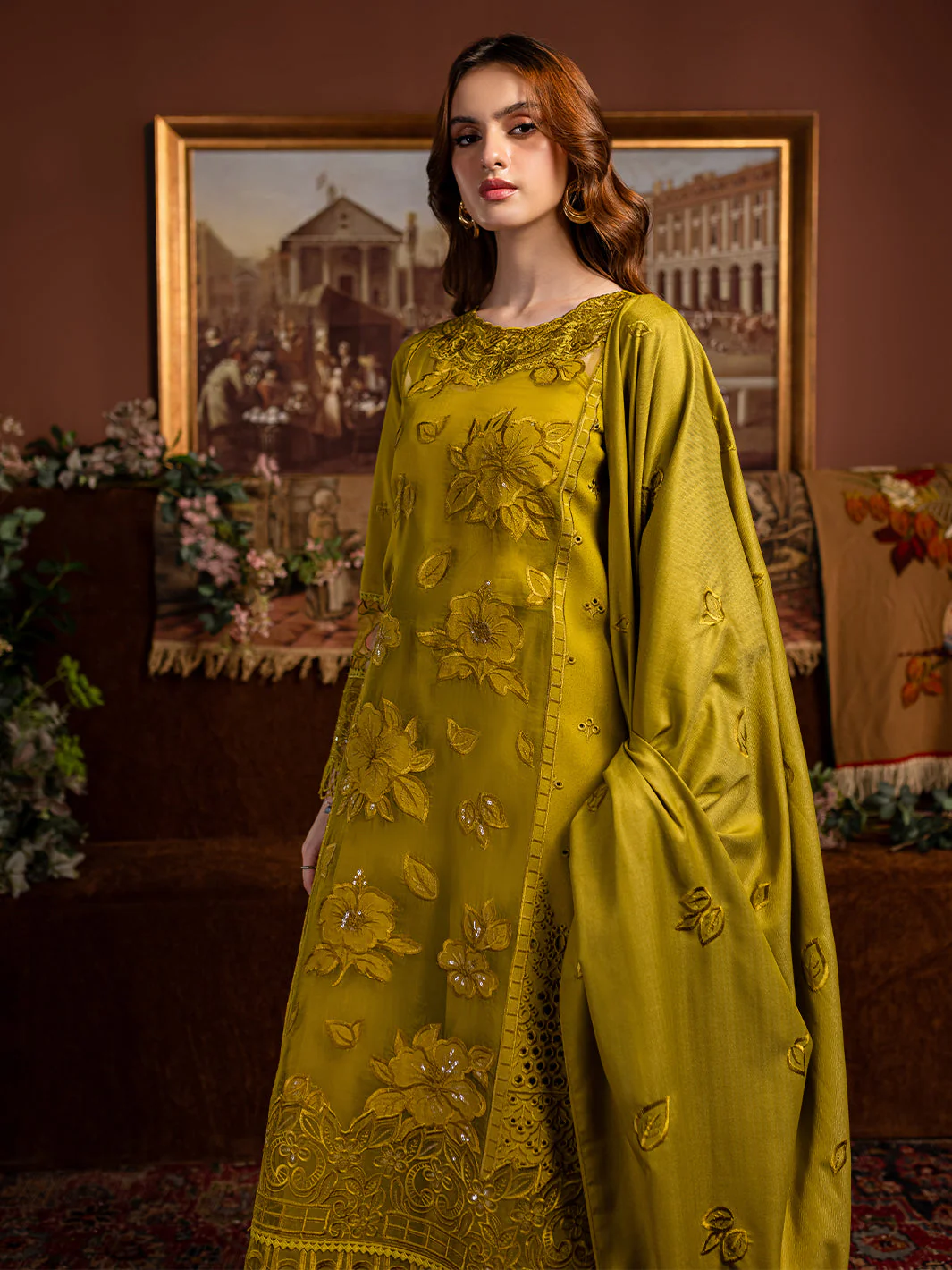 Mahnur Victoria Veronica Luxury Karandi 2024 - Image 2