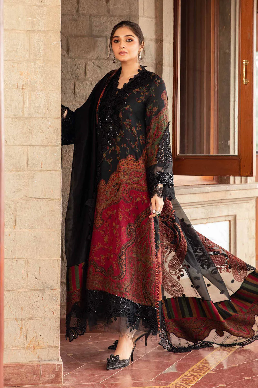 Maria B DL-1204 Winter Luxe 2024