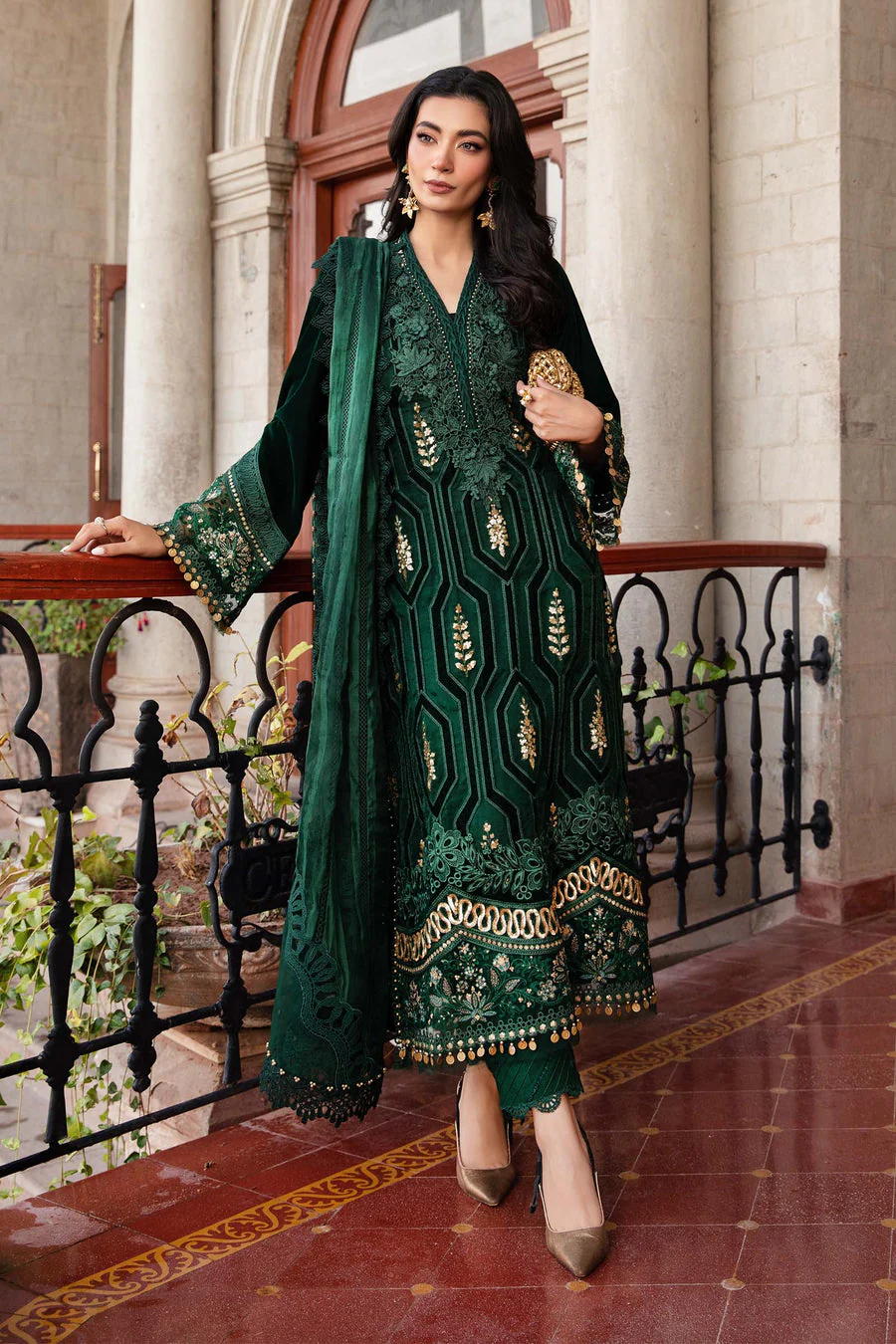 Maria B DL-1212 Winter Luxe 2024