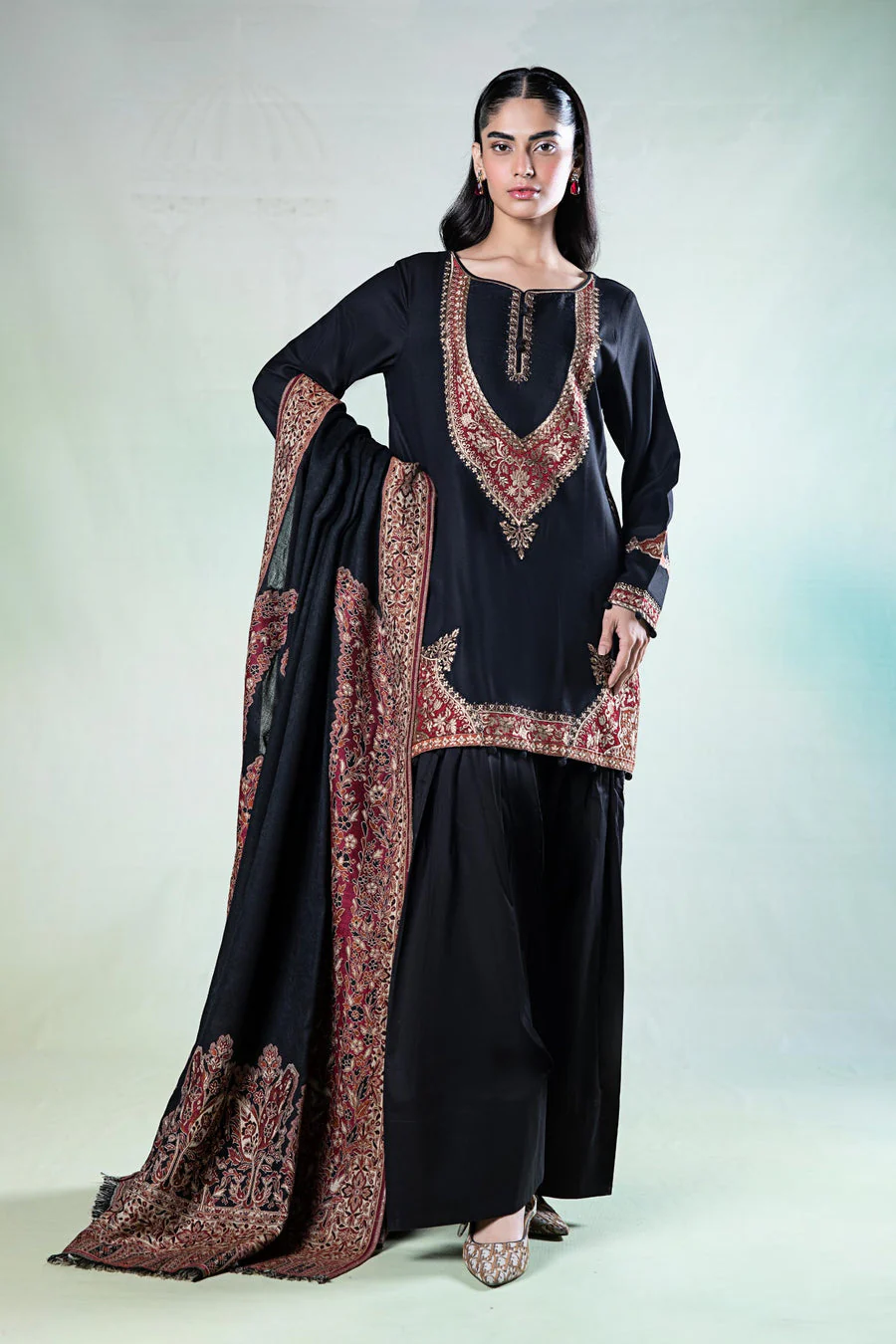 DW-W24-102 Maria B Winter Fall 2024