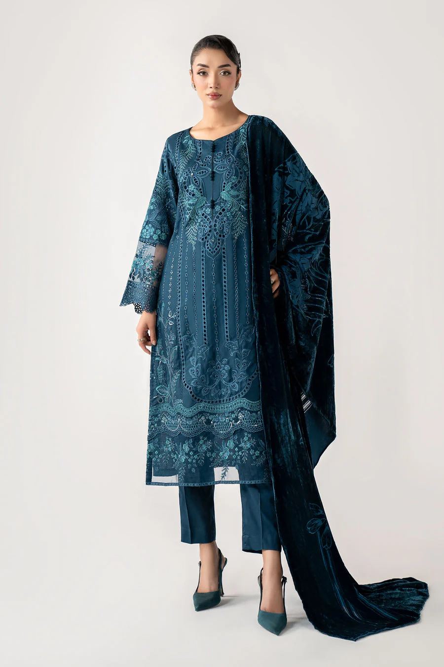 Maria B DWW2524-ESM-TEL Winter Luxury Pret 2025