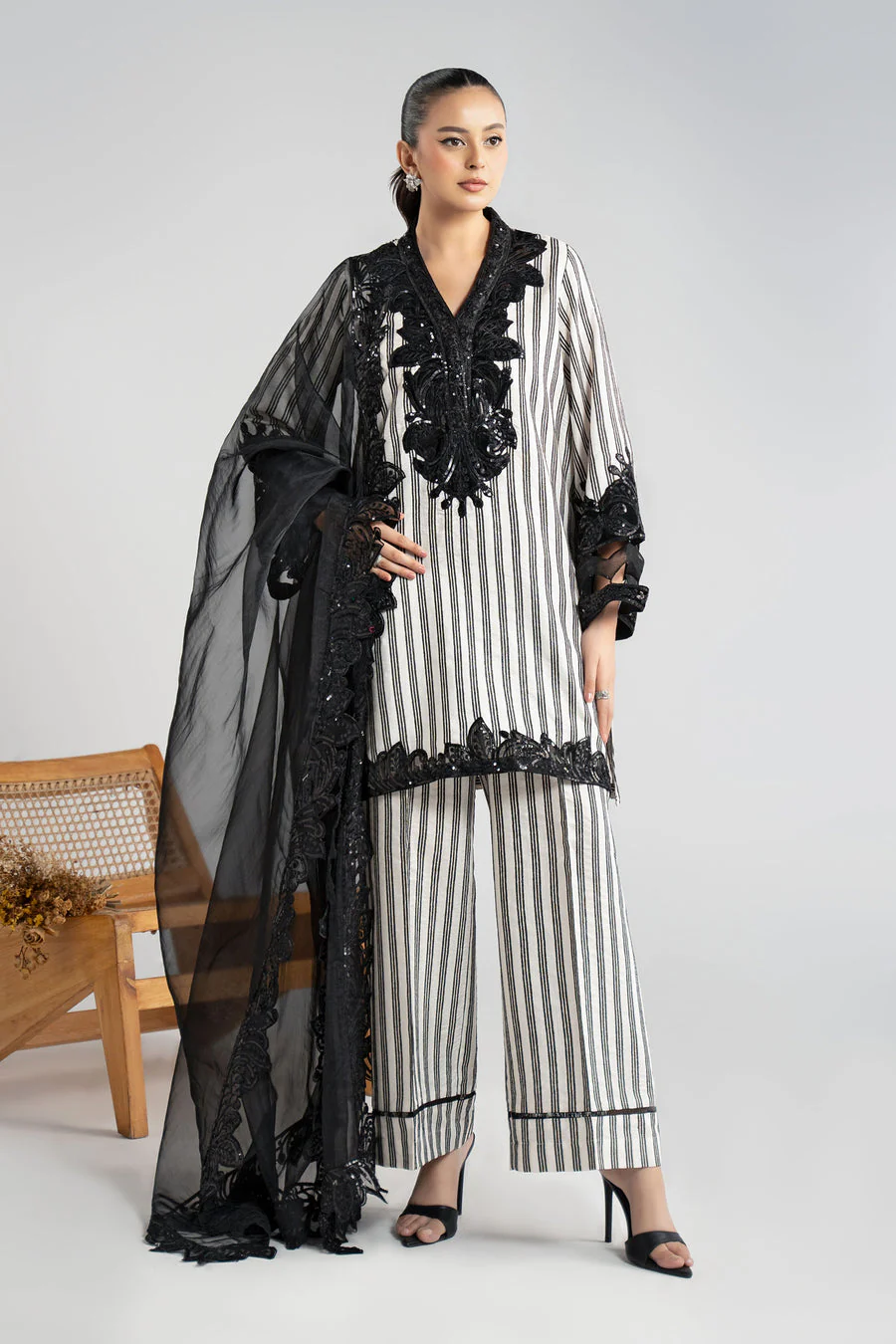 Maria B DWW2533-ESM-BLK Winter Luxury Pret 2025
