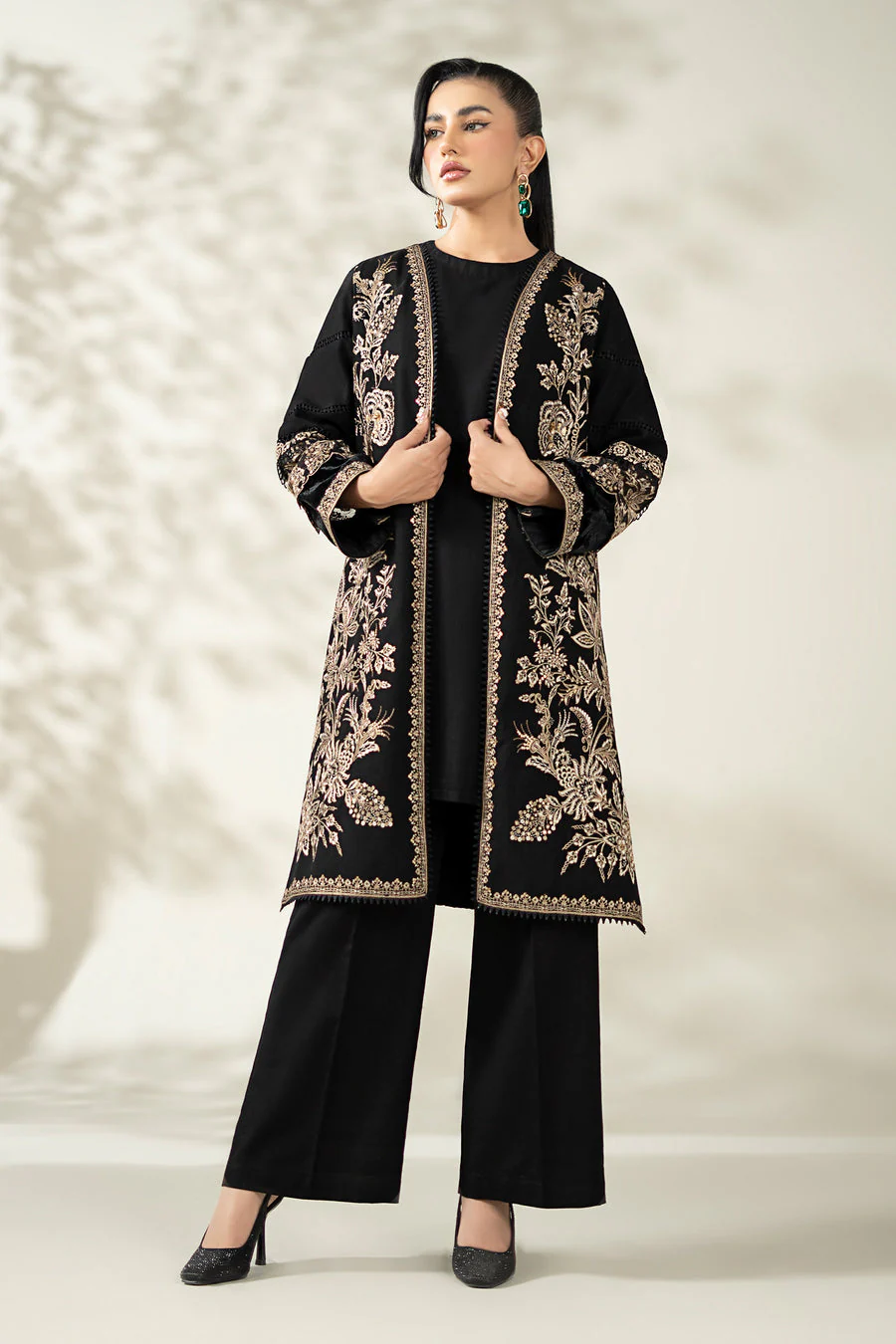 Maria B DWW2543-ESM-BLK Winter Luxury Pret 2025