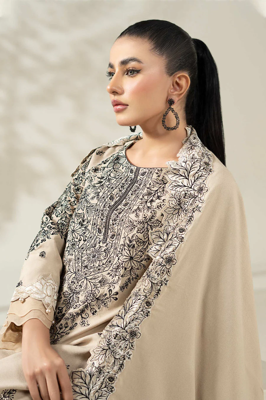 Maria B DWW2547-ESM-BEG Winter Luxury Pret 2025 - Image 2