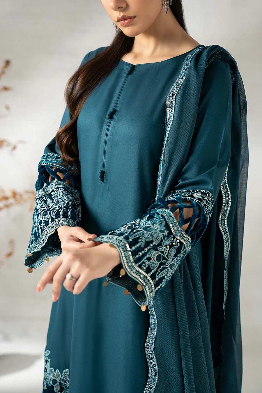 Maria B DWW2548-ESM-TEL Winter Luxury Pret 2025 - Image 2