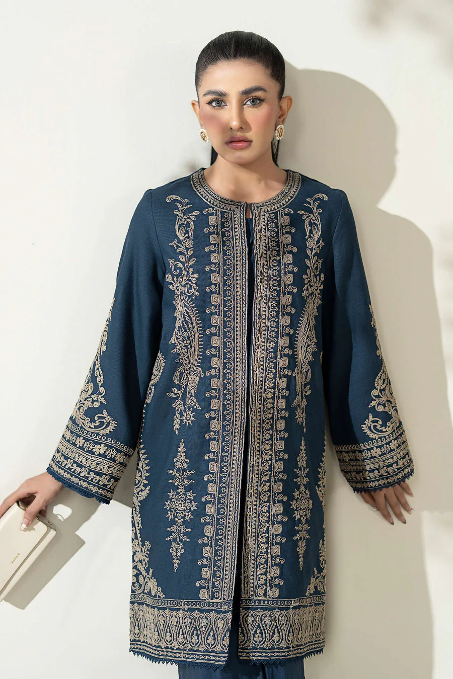 Maria B DWW2558-ESM-BLU Winter Luxury Pret 2025 - Image 2