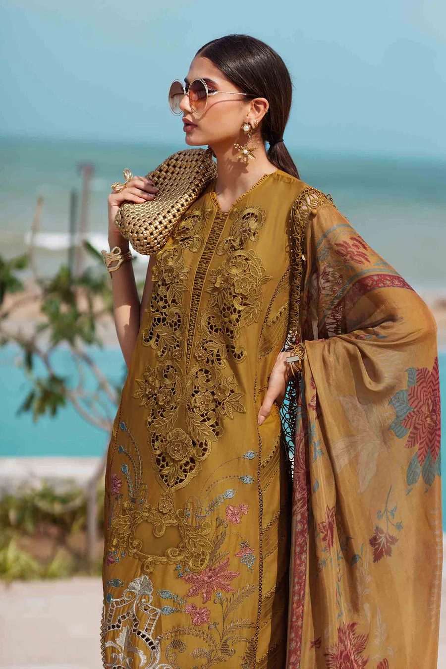 Maria B Eid Lawn-25-06 Eid Lawn 2025 - Image 2