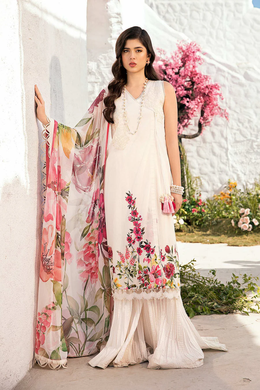 Maria B MB-CUS25-701B M Print Lawn 2025