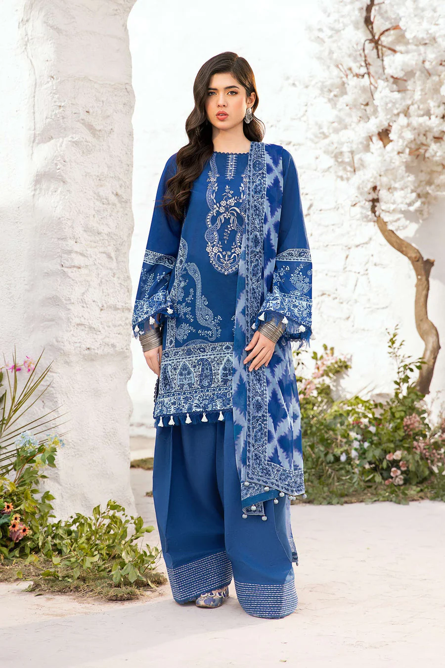 Maria B MB-CUS25-703B M Print Lawn 2025