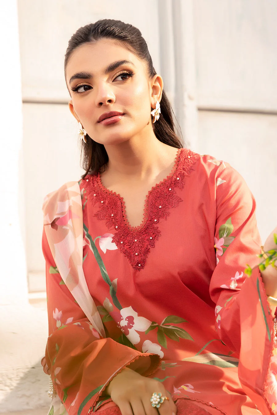 Maria B MB-CUS25-707B M Print Lawn 2025 - Image 2