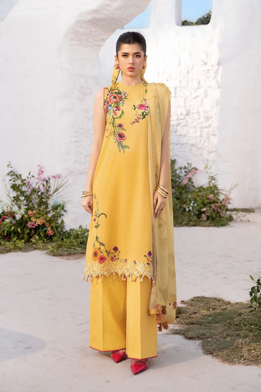 Maria B MB-CUS25-712A M Print Lawn 2025