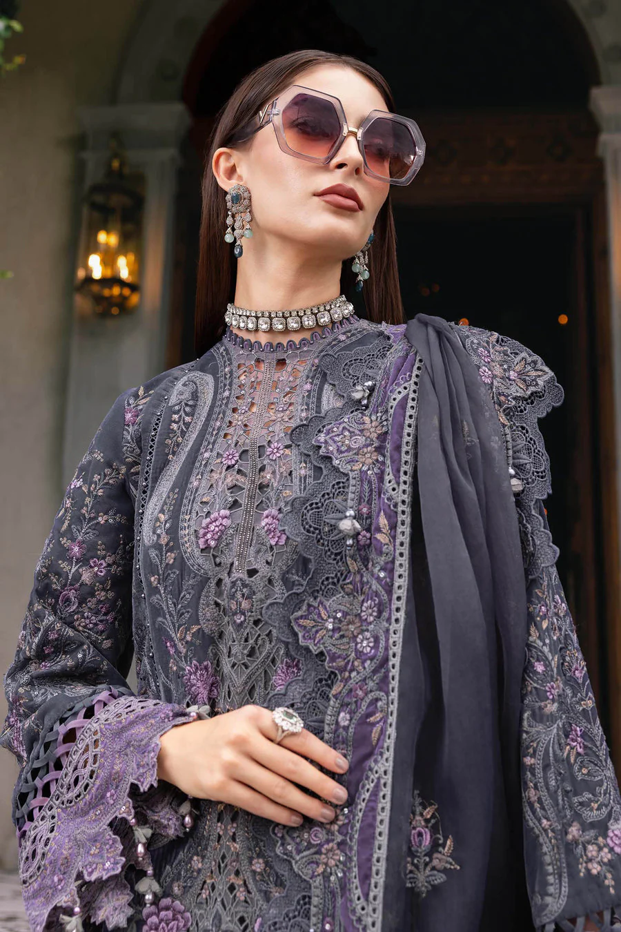 Maria B WL01305-999-GRY Winter Luxe 2025 - Image 2