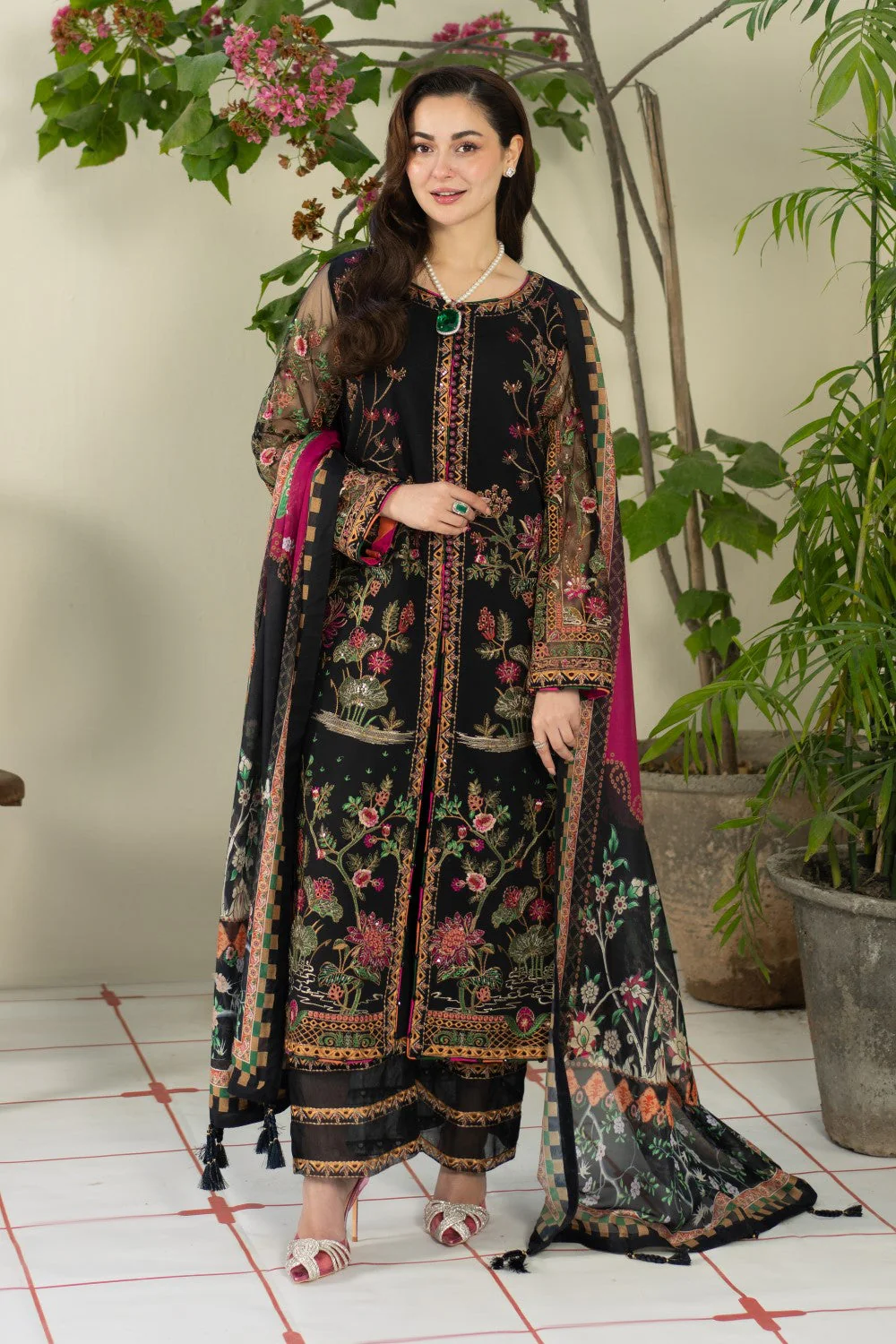 Maryum N Maria Aleaha - MS50106 Luxury Lawn 2025