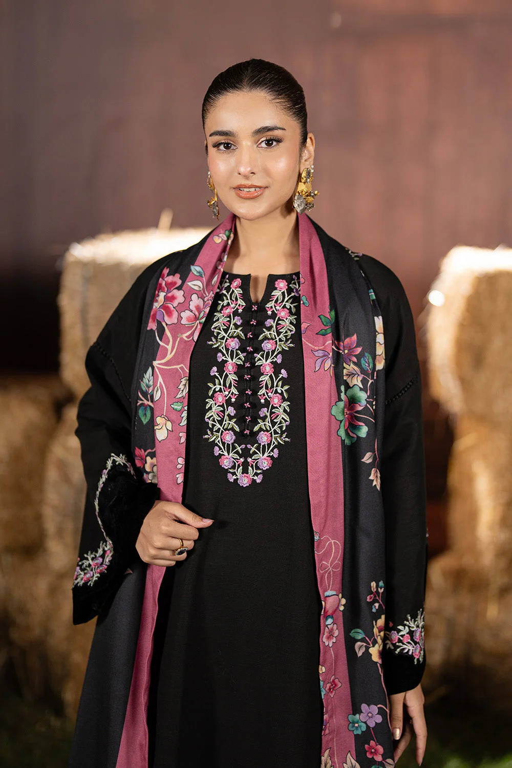 Maryum N Maria Cleo - MSS5772 The Cosy Crew 2025 - Image 2