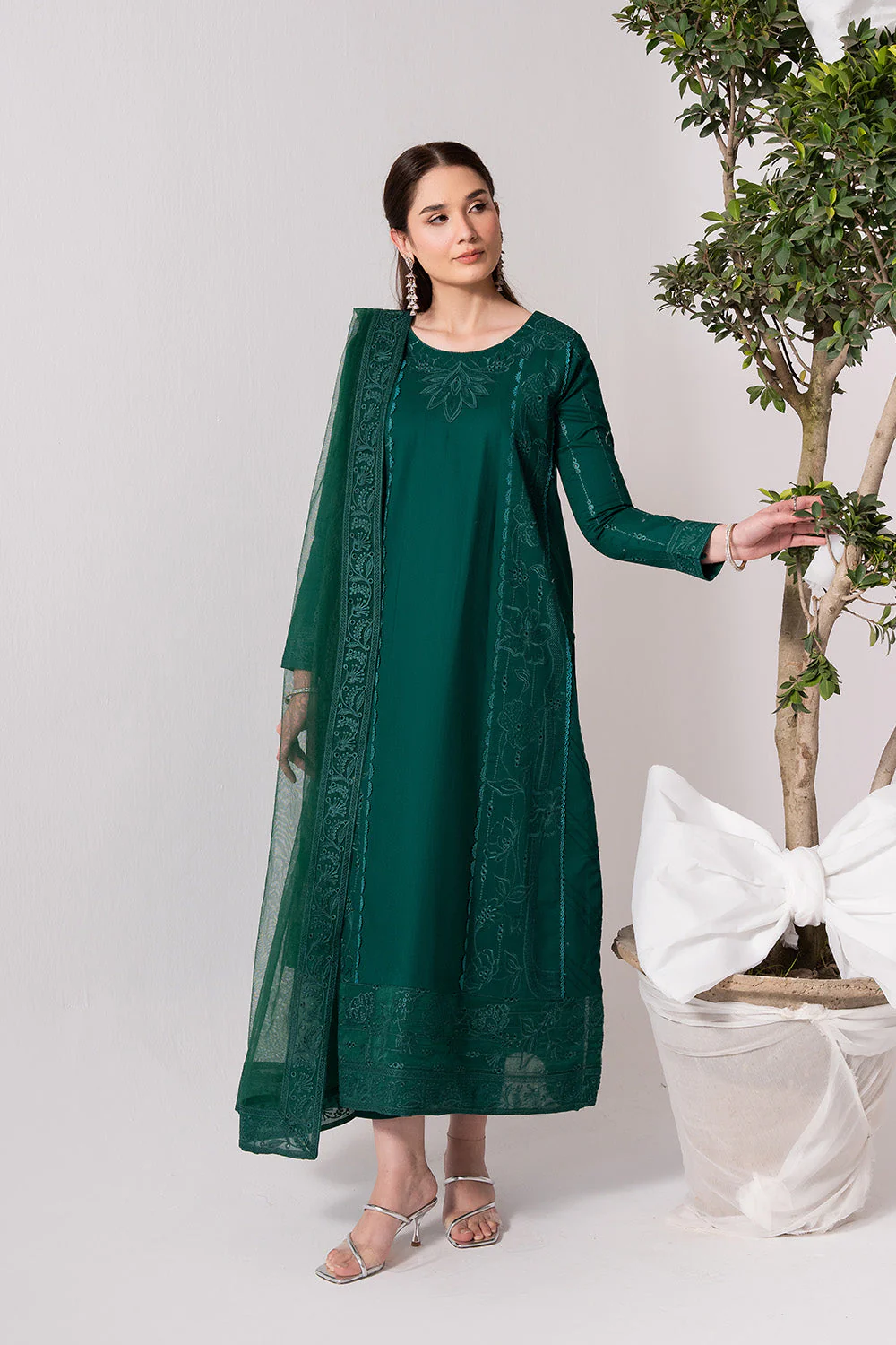 Maryum N Maria Zuri - MS50140 Zuhur 2025