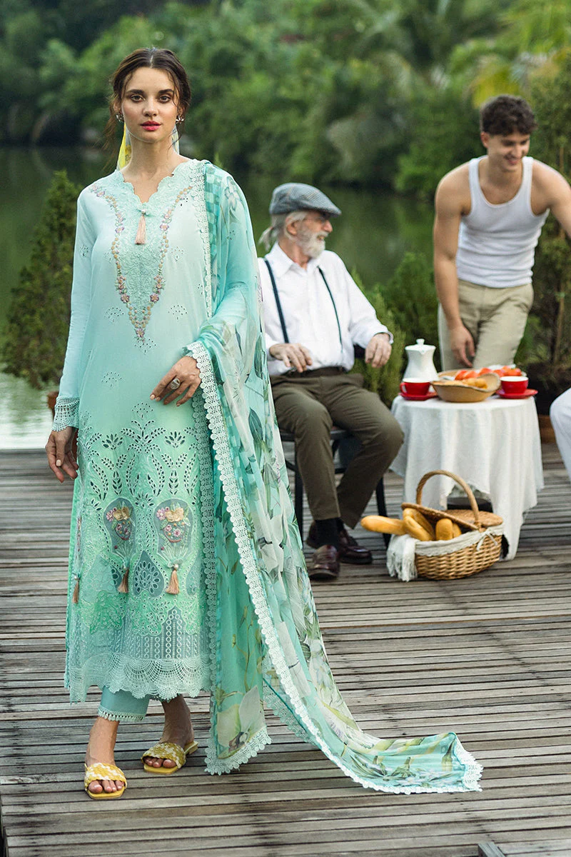 Mushq Famiglia Solace Ombre Chikankari 2025