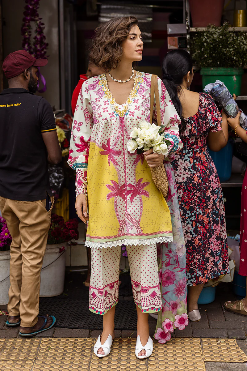 Mushq Sabrina La Dolce Hemline Prints 2025