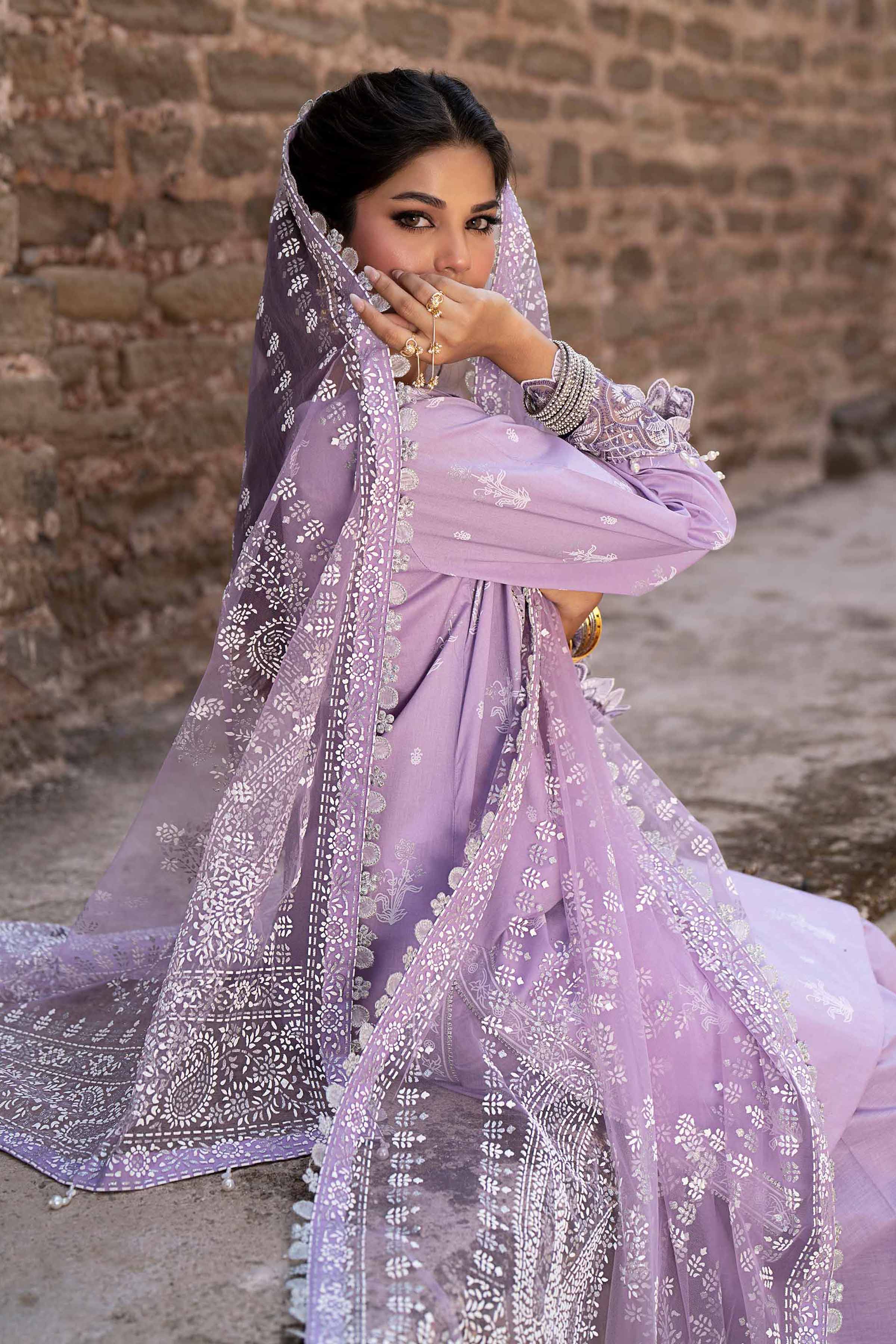 Nishat Linen 3 Piece - Paste Printed Suit - 42501854 Digital Printed Lawn Eid Edition 2025 - Image 2