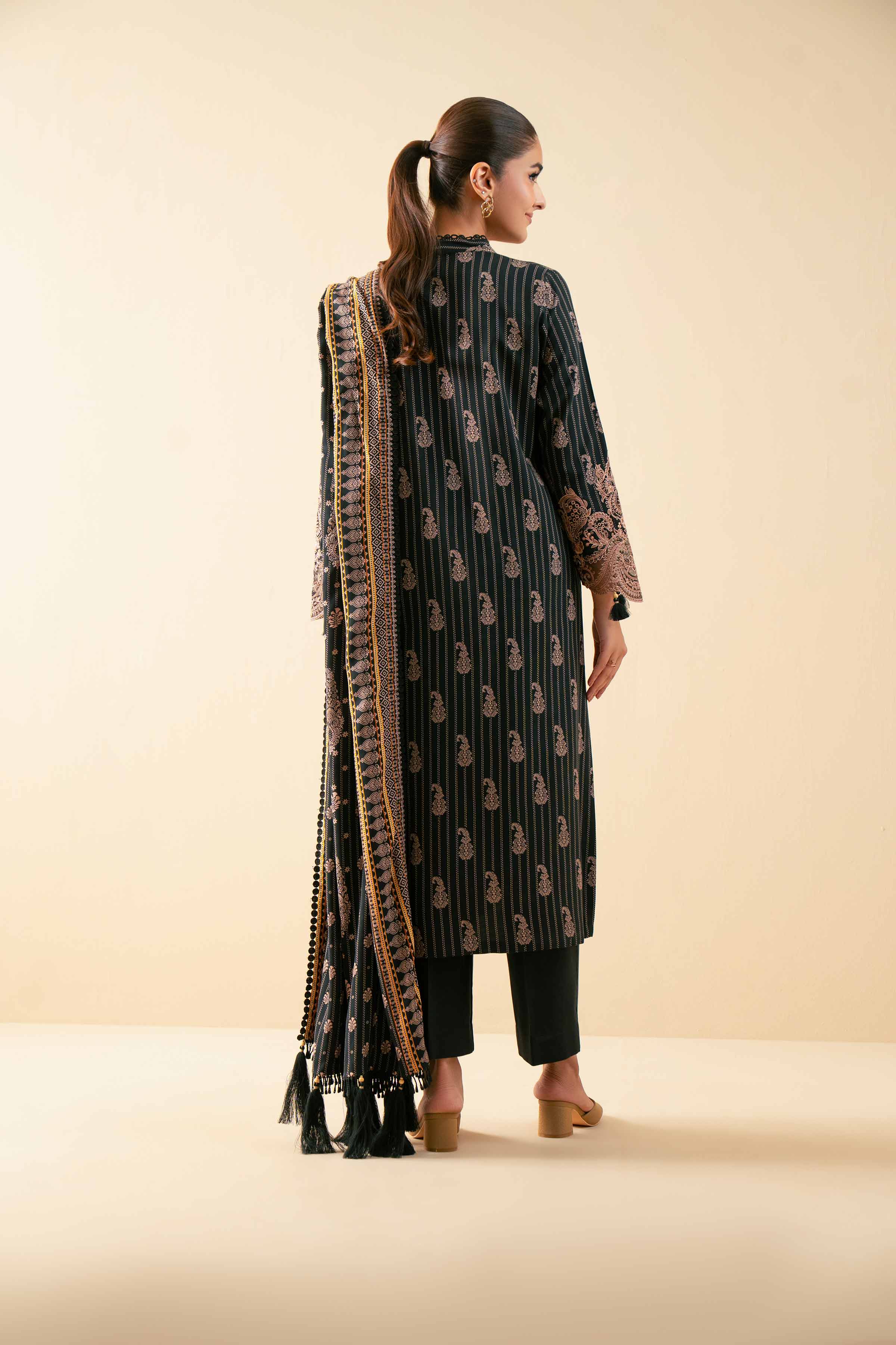 Nishat Linen 3 Piece - Printed Embroidered Suit - 42502828 Cozy Edit 2025 - Image 2