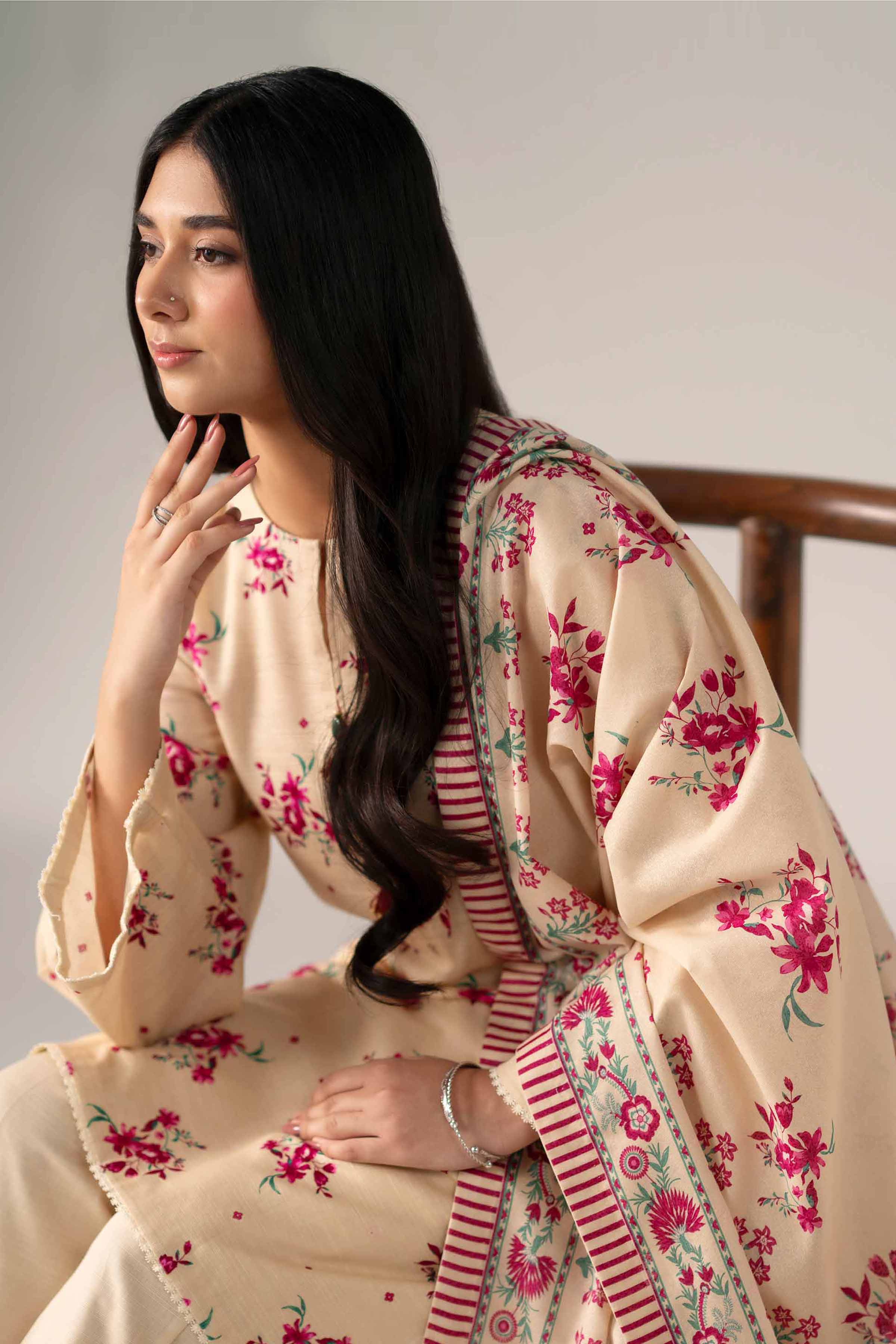 Nishat Linen 3 Piece - Printed Suit - 42502946 Cozy Edit 2025 - Image 2