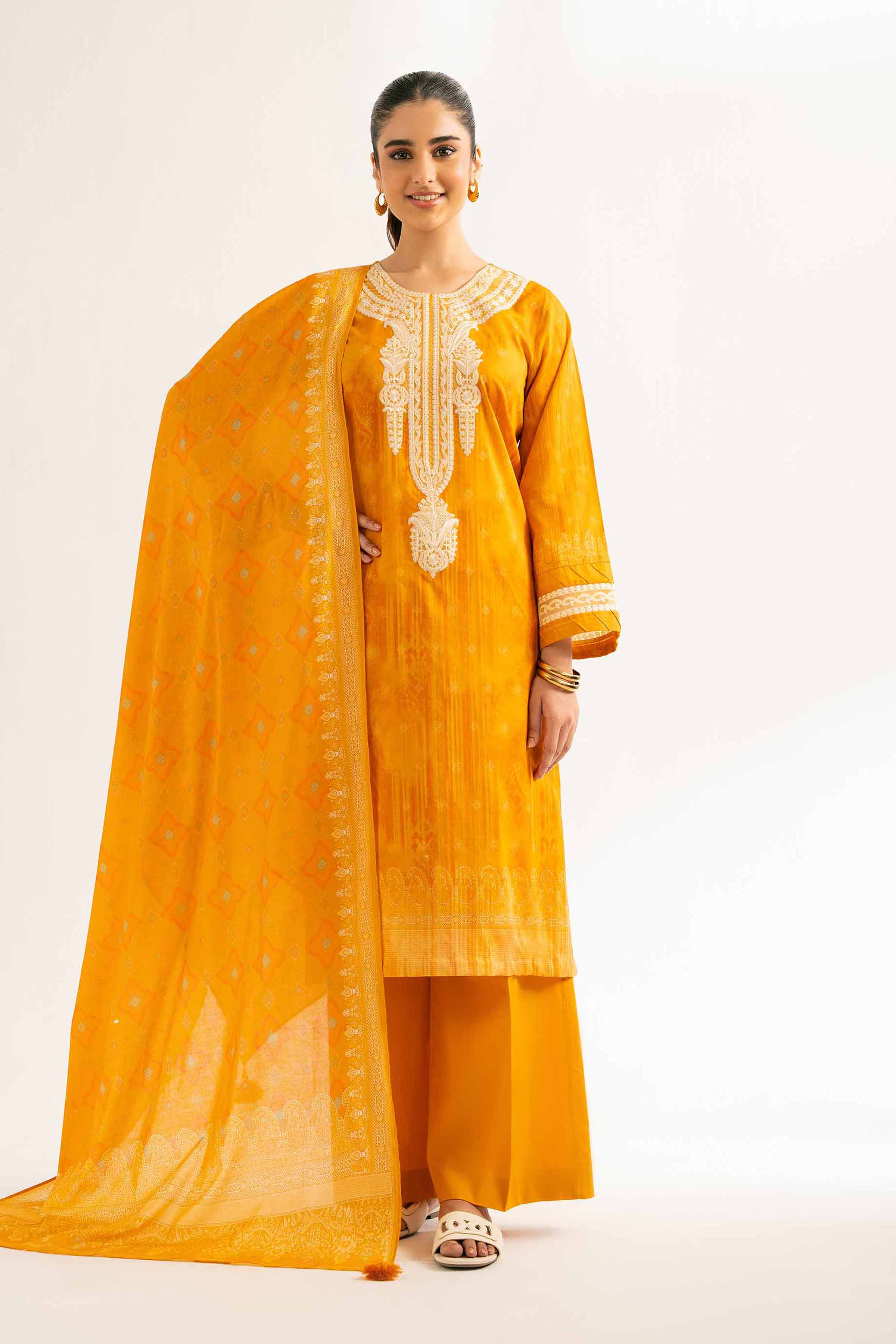 Nishat Linen 42501928 Cross Season Edit 2025 - Image 2