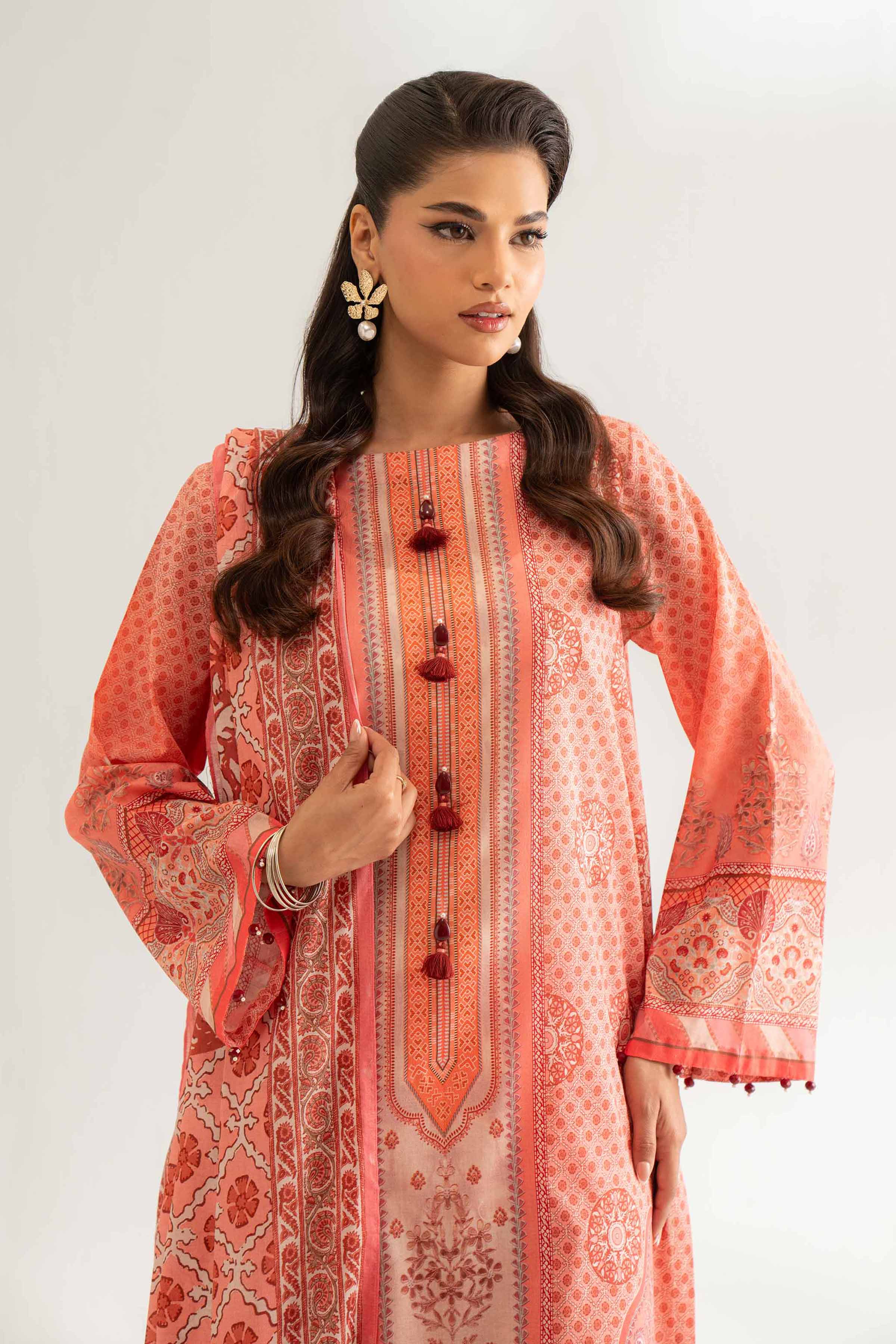 Nishat Linen 42501937 Cross Season Edit 2025 - Image 2