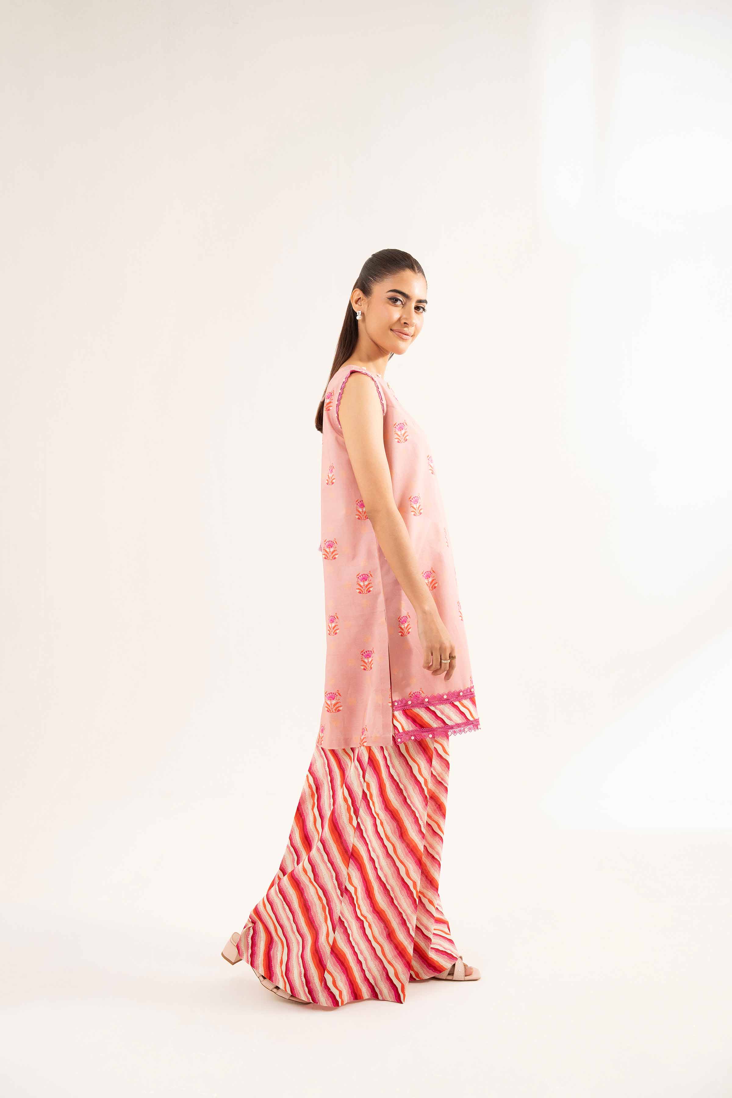 Nishat Linen 42502167 Summer AM to PM 2025 - Image 2