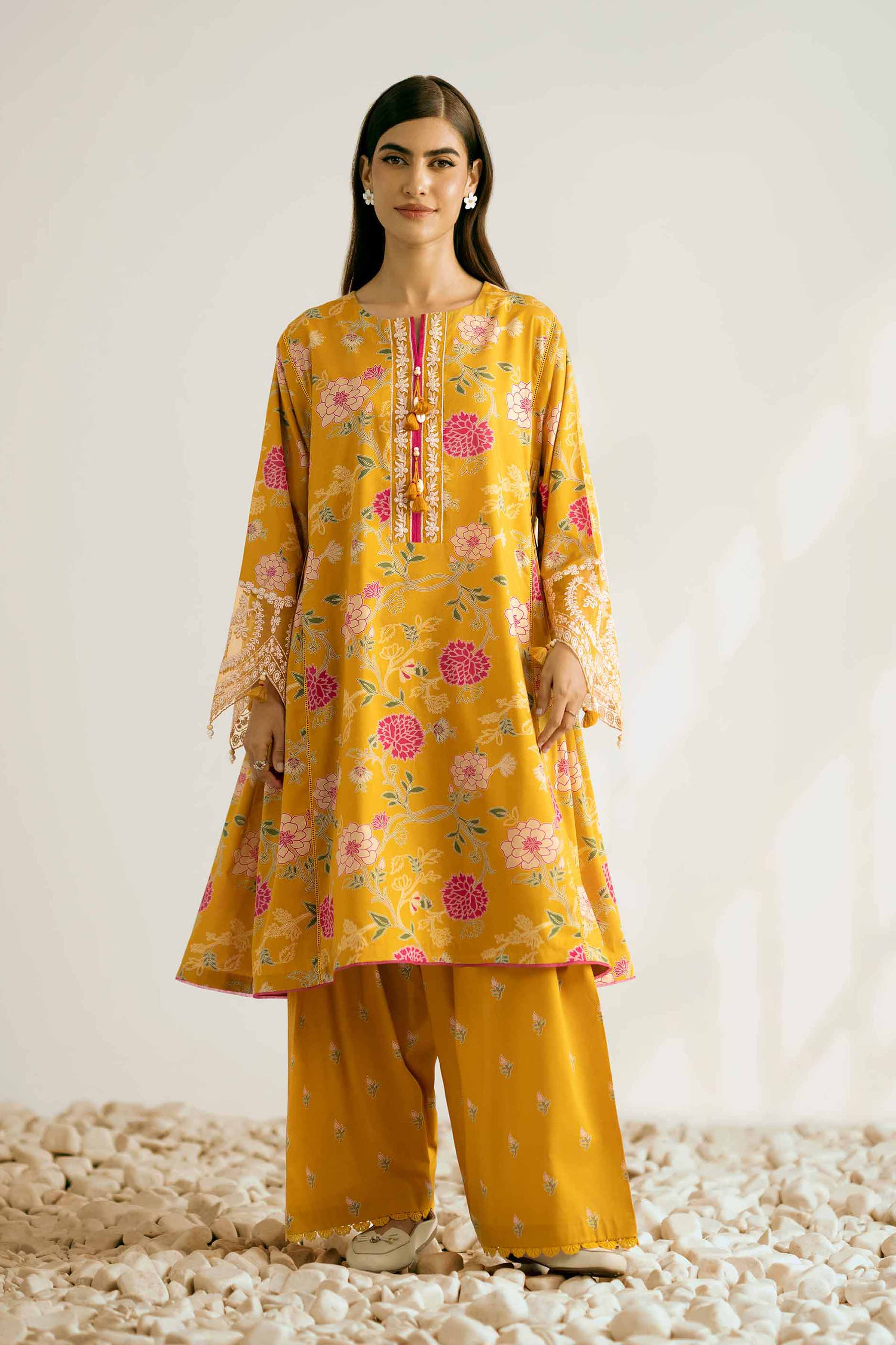 Nishat Linen 42502357 Cross Season Edit 2025
