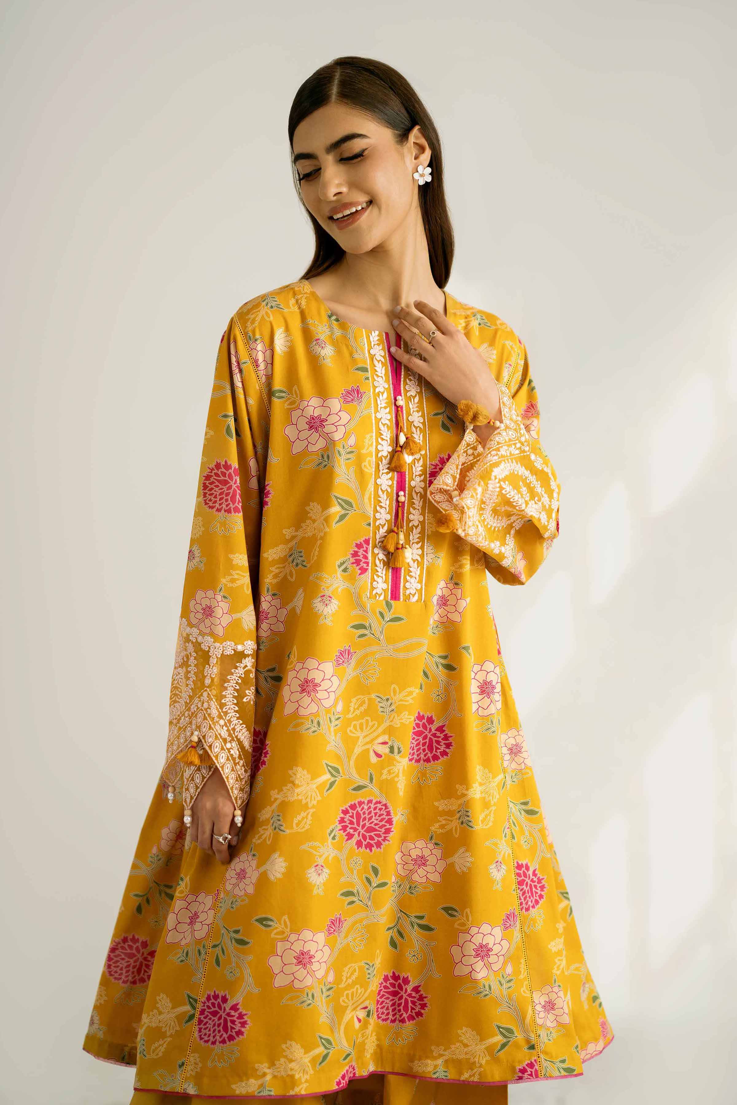 Nishat Linen 42502357 Cross Season Edit 2025 - Image 2