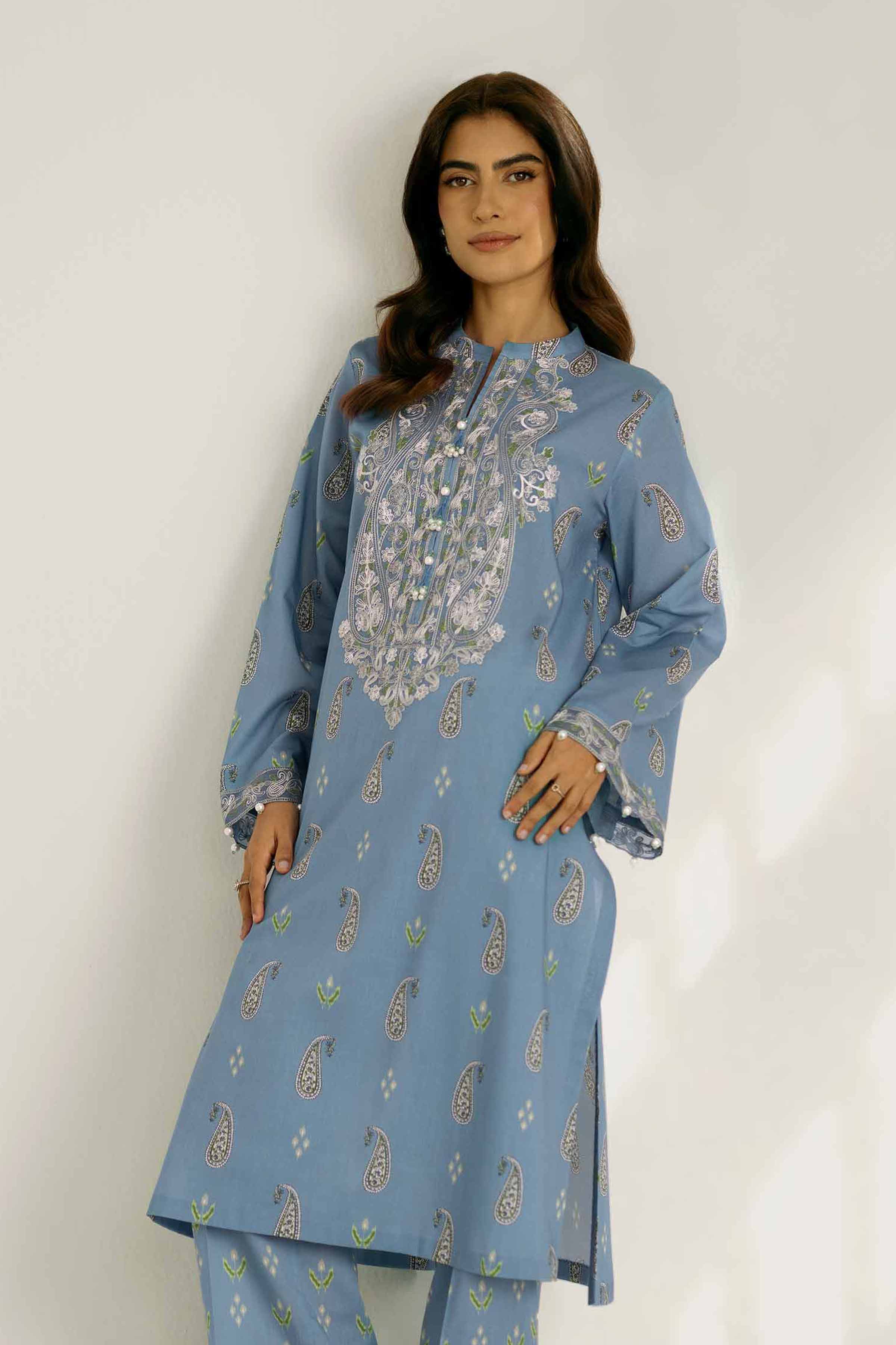 Nishat Linen 42502358 Cross Season Edit 2025 - Image 2