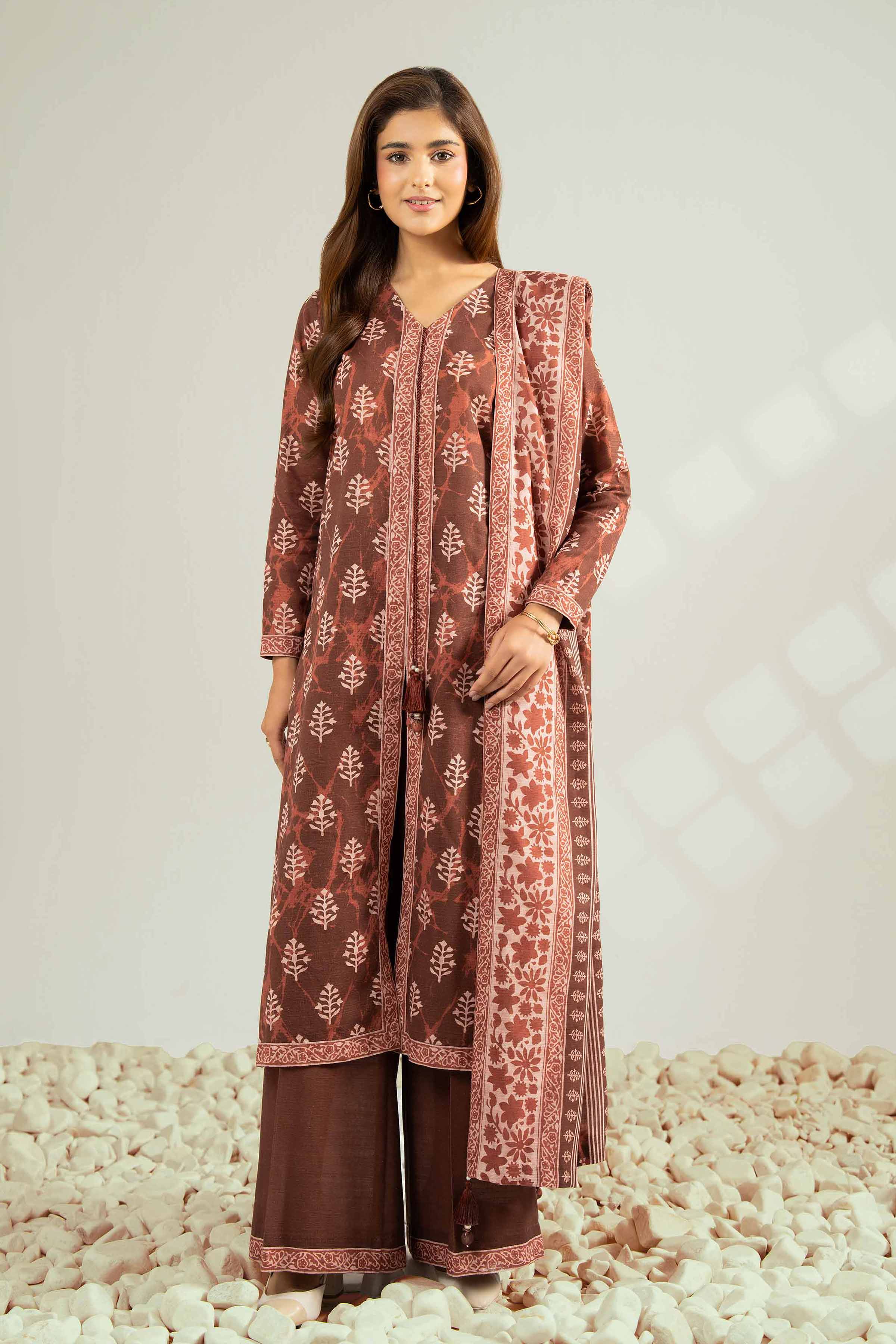 Nishat Linen 42502427 Cross Season Edit 2025