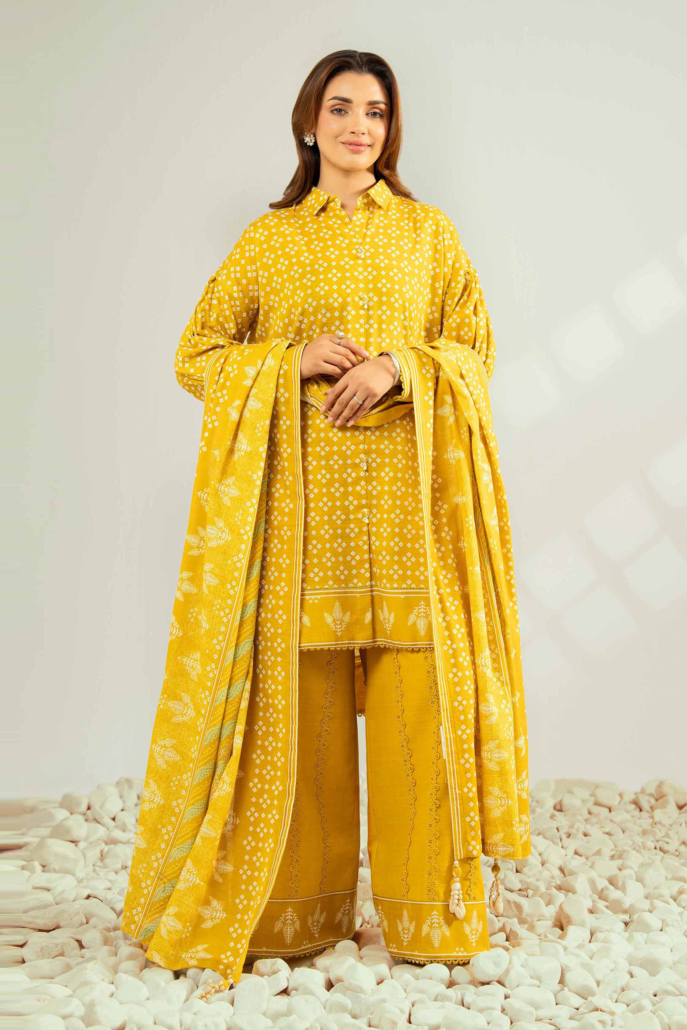 Nishat Linen 42502428 Cross Season Edit 2025