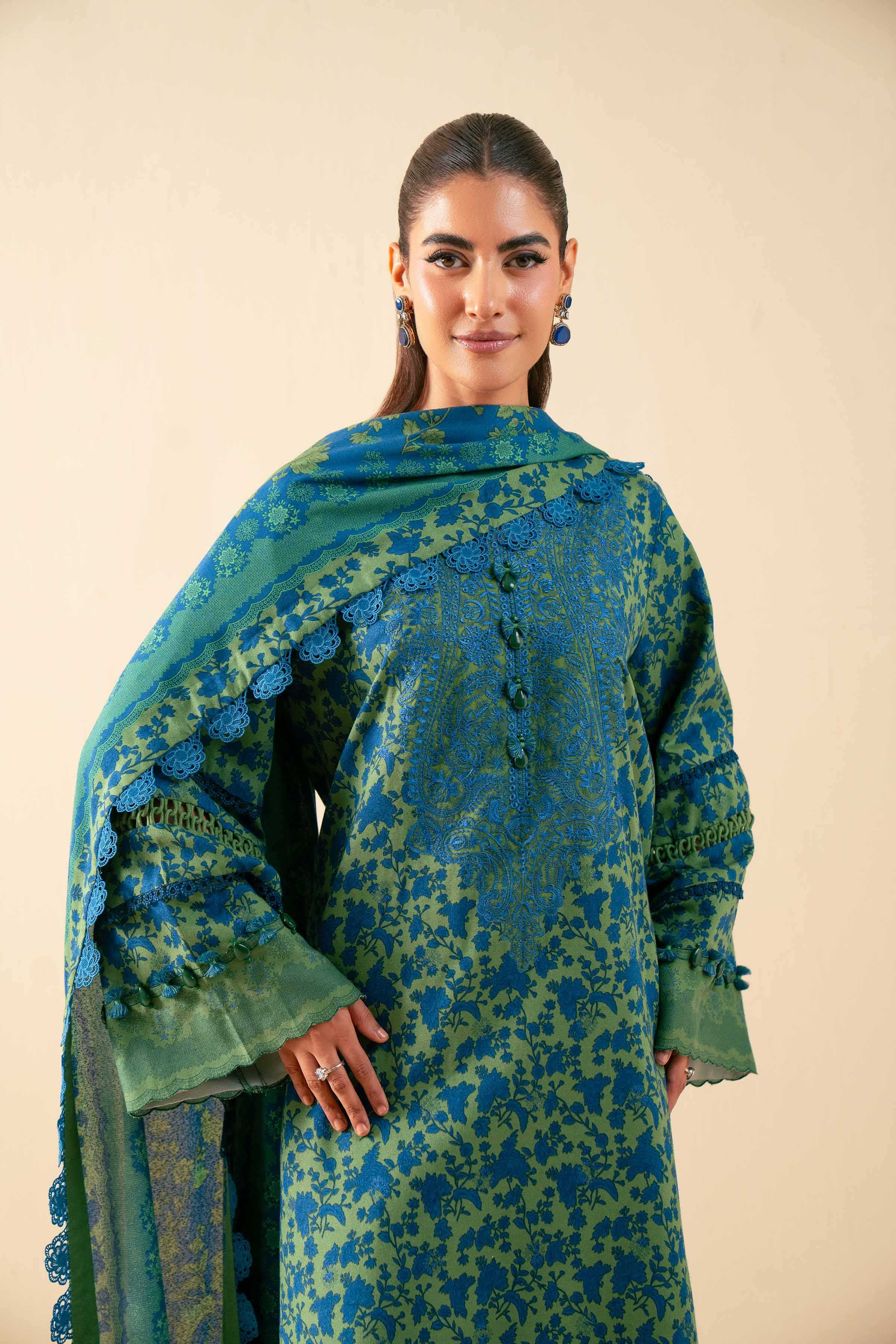 Nishat Linen 42502458 Cross Season Edit 2025 - Image 2