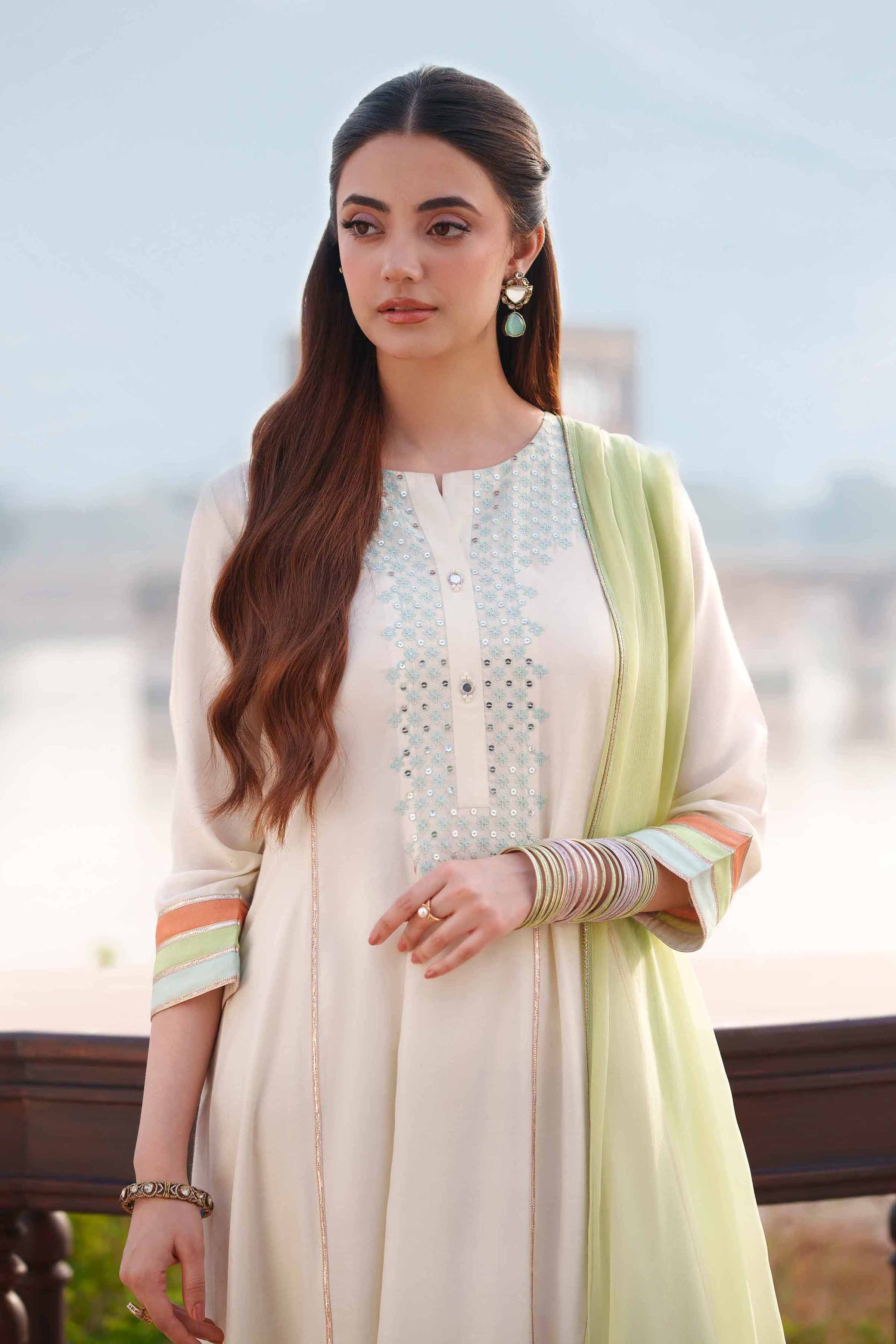 Nishat Linen Kfe26-103 Luxury Pret 2026