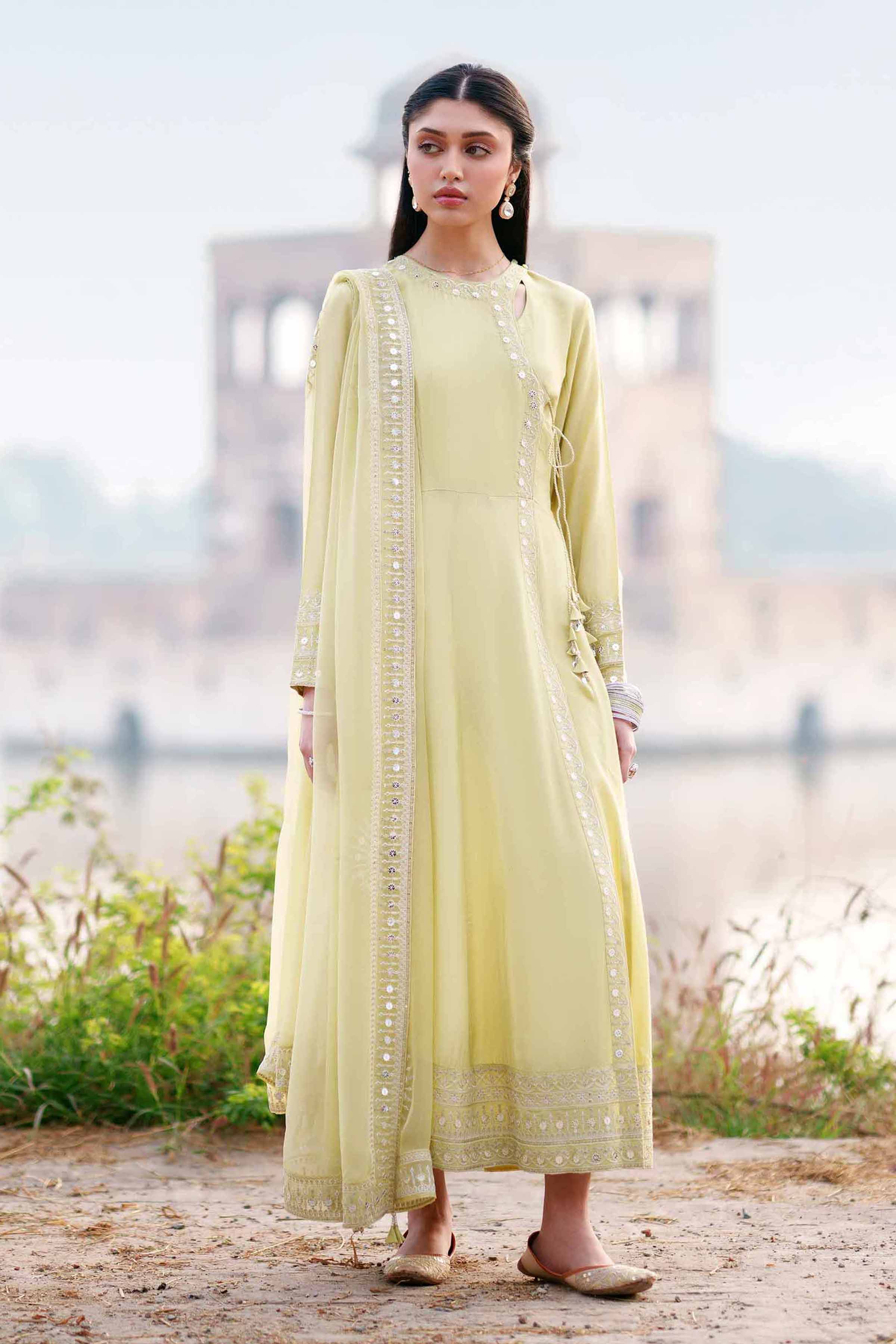 Nishat Linen KFE26-25 Eid Royale Luxury Pret 2026